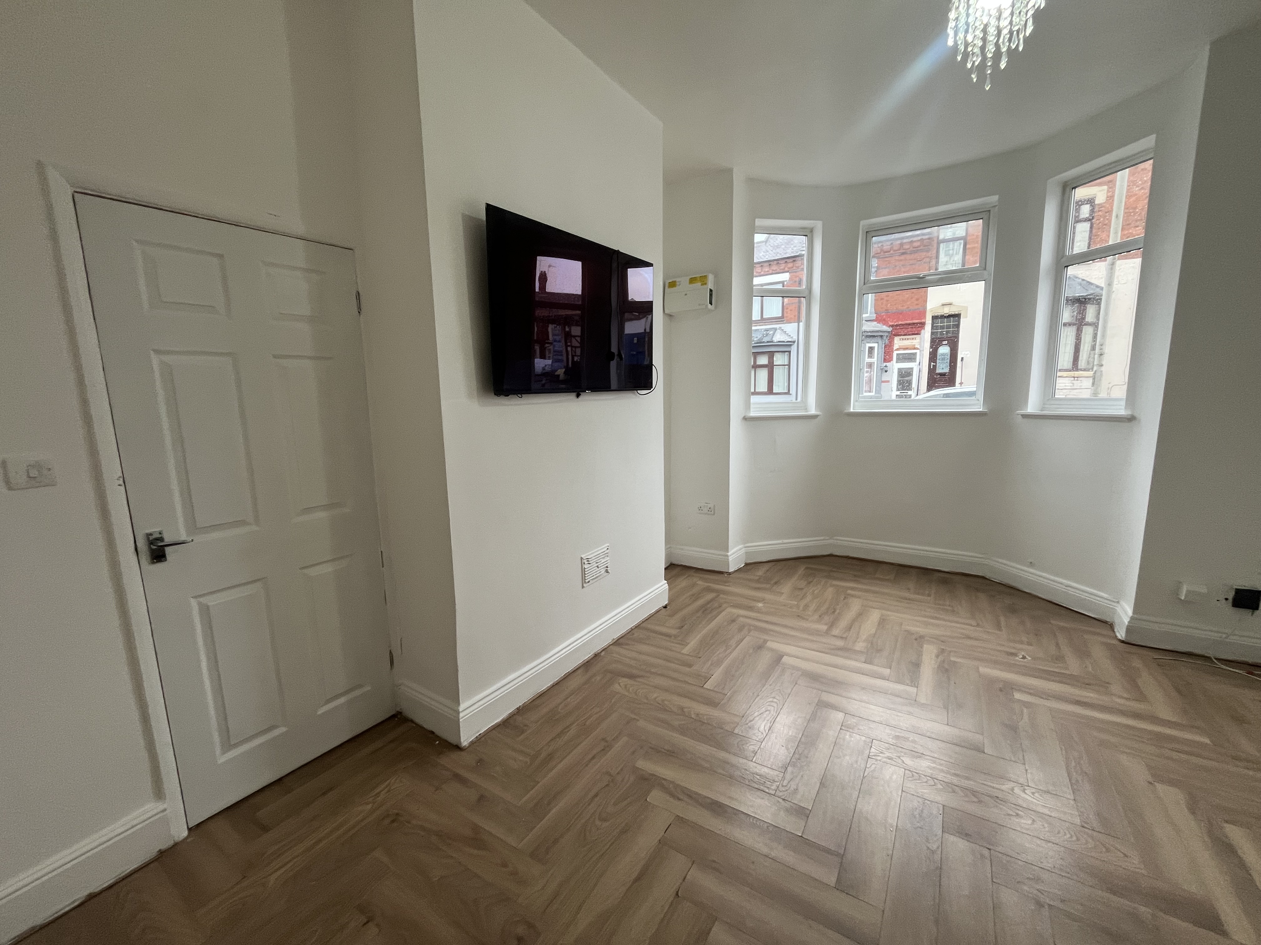 135B St. Saviours Road, Leicester, Leicestershire LE5 3HX