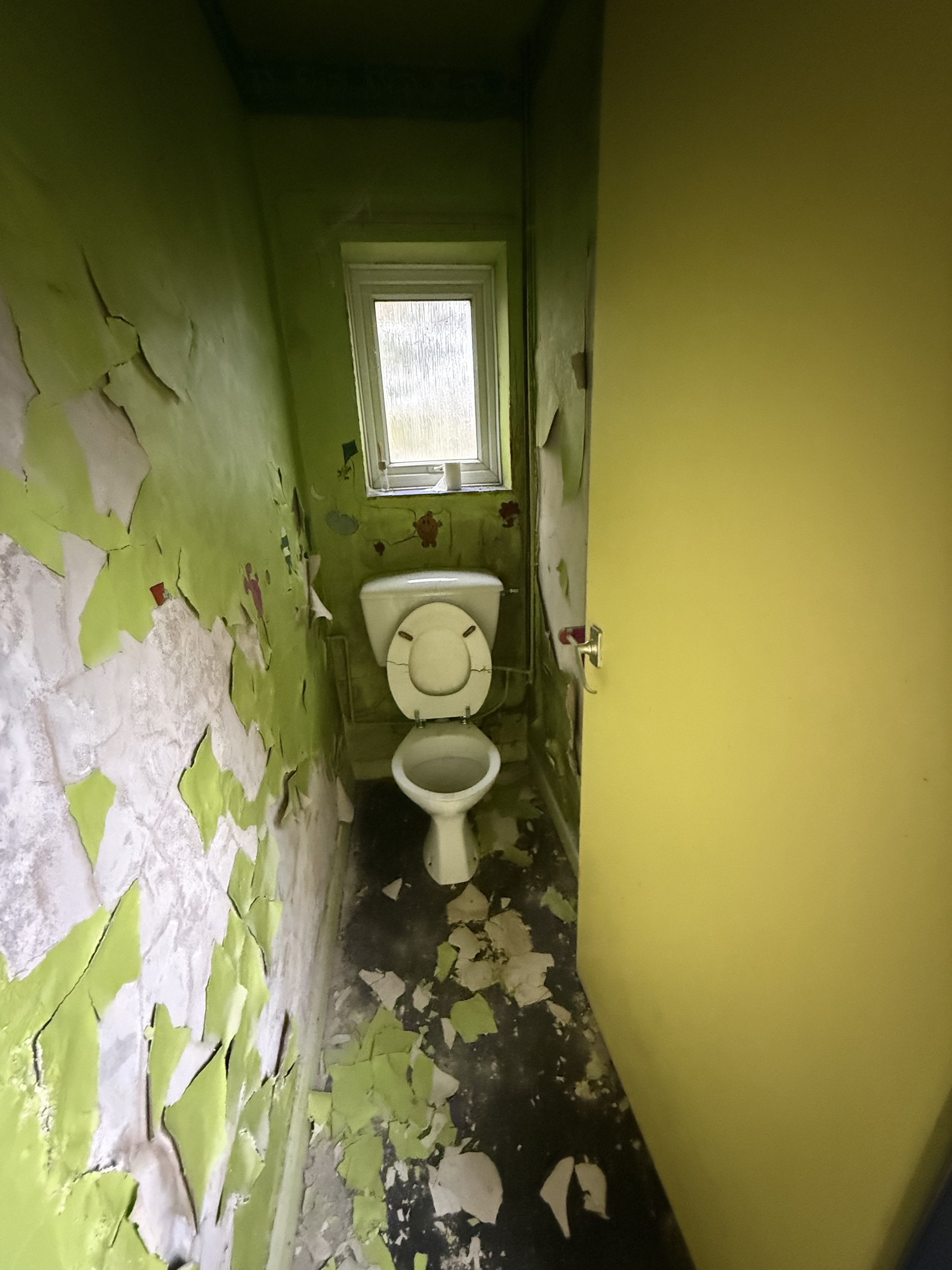 14 Robertsons Avenue, Duckmanton, Chesterfield, Derbyshire S44 5JR