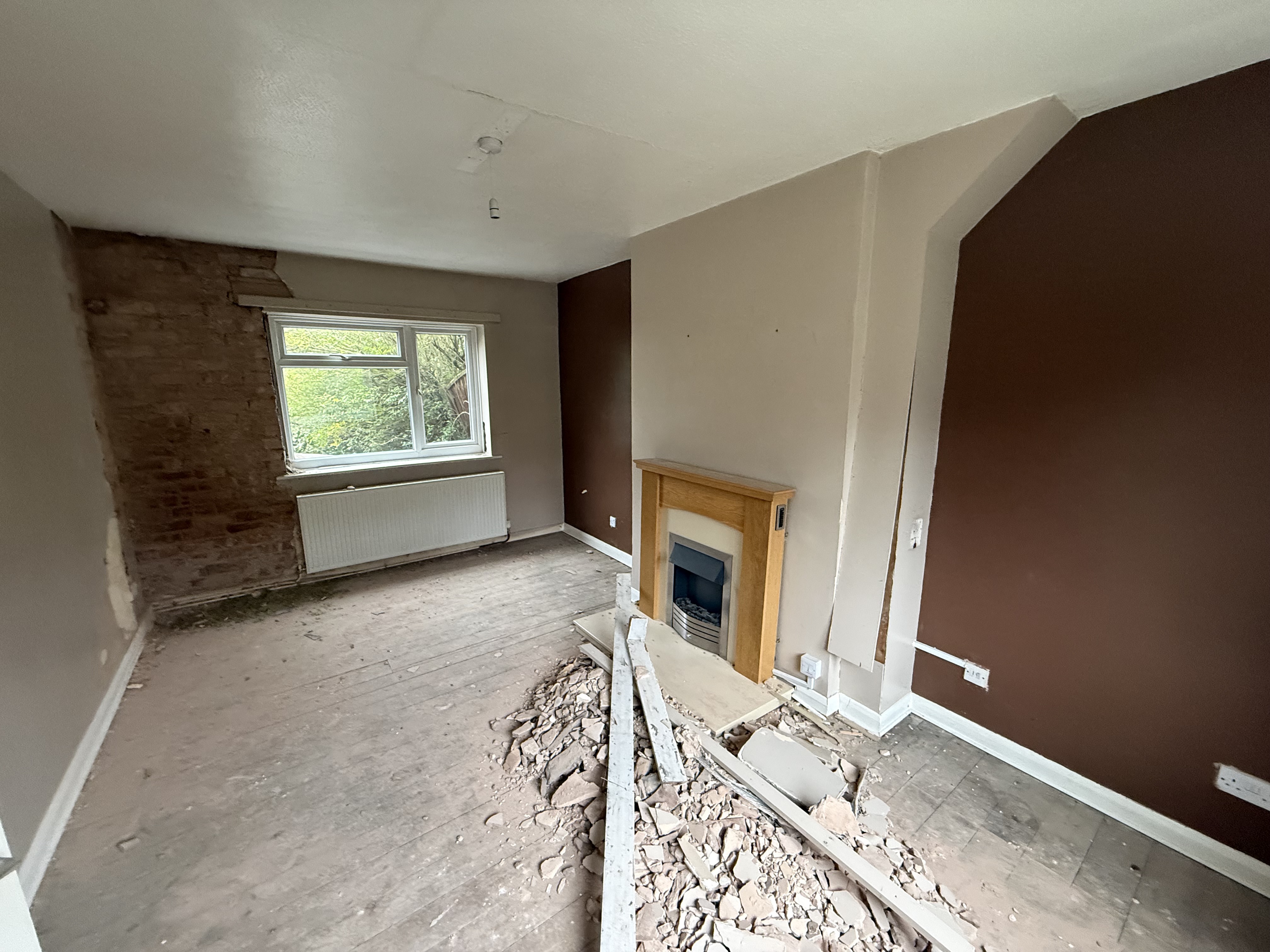 14 Robertsons Avenue, Duckmanton, Chesterfield, Derbyshire S44 5JR