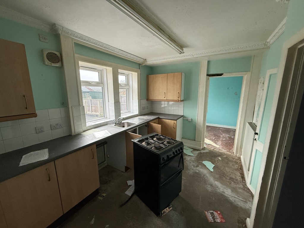 20 Brook Street, Clay Cross, Chesterfield, Derbyshire S45 9RA