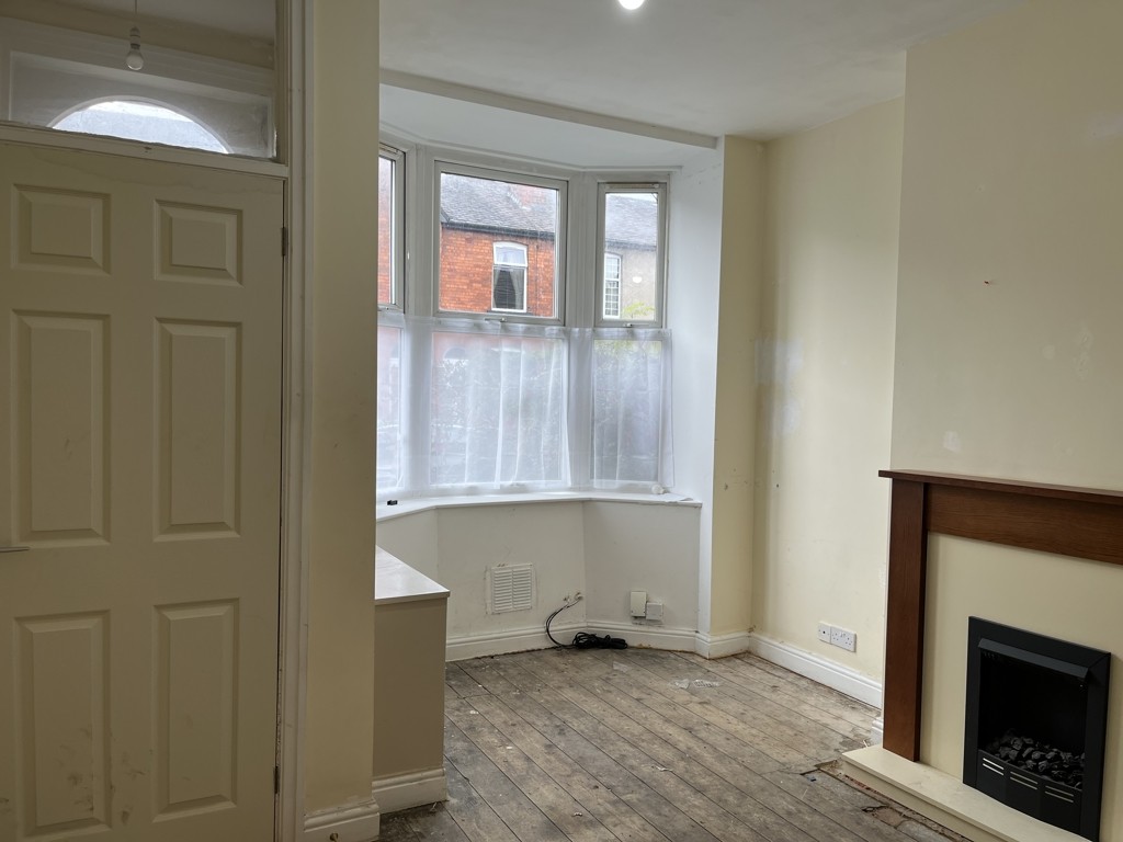 37 Warren Road, Stockport, Cheshire SK3 8HG