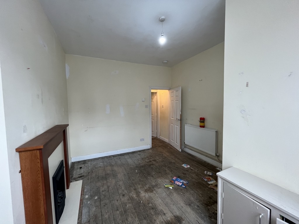 37 Warren Road, Stockport, Cheshire SK3 8HG