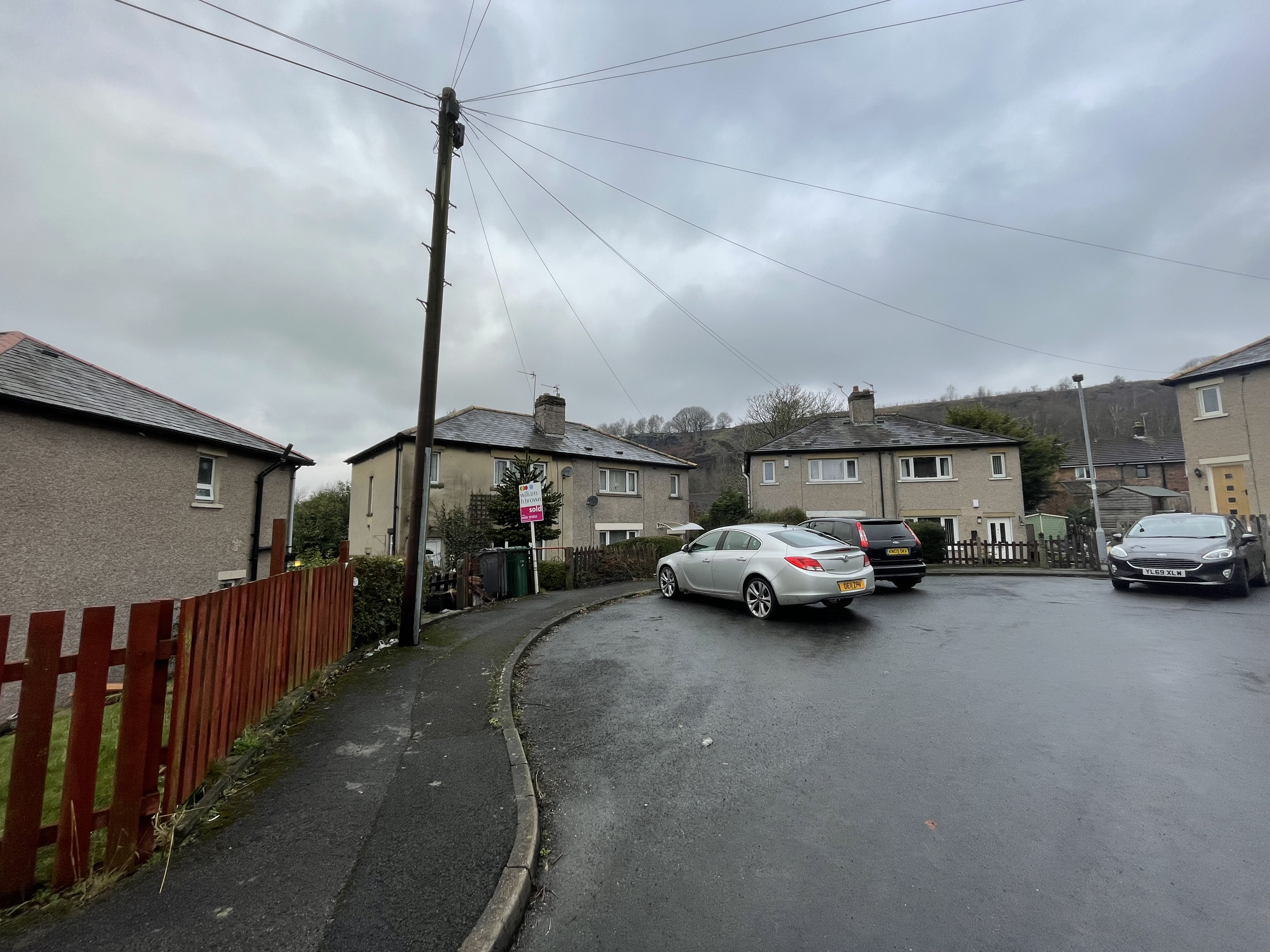 2 Kingsley Crescent, Baildon, Shipley BD17 5QQ