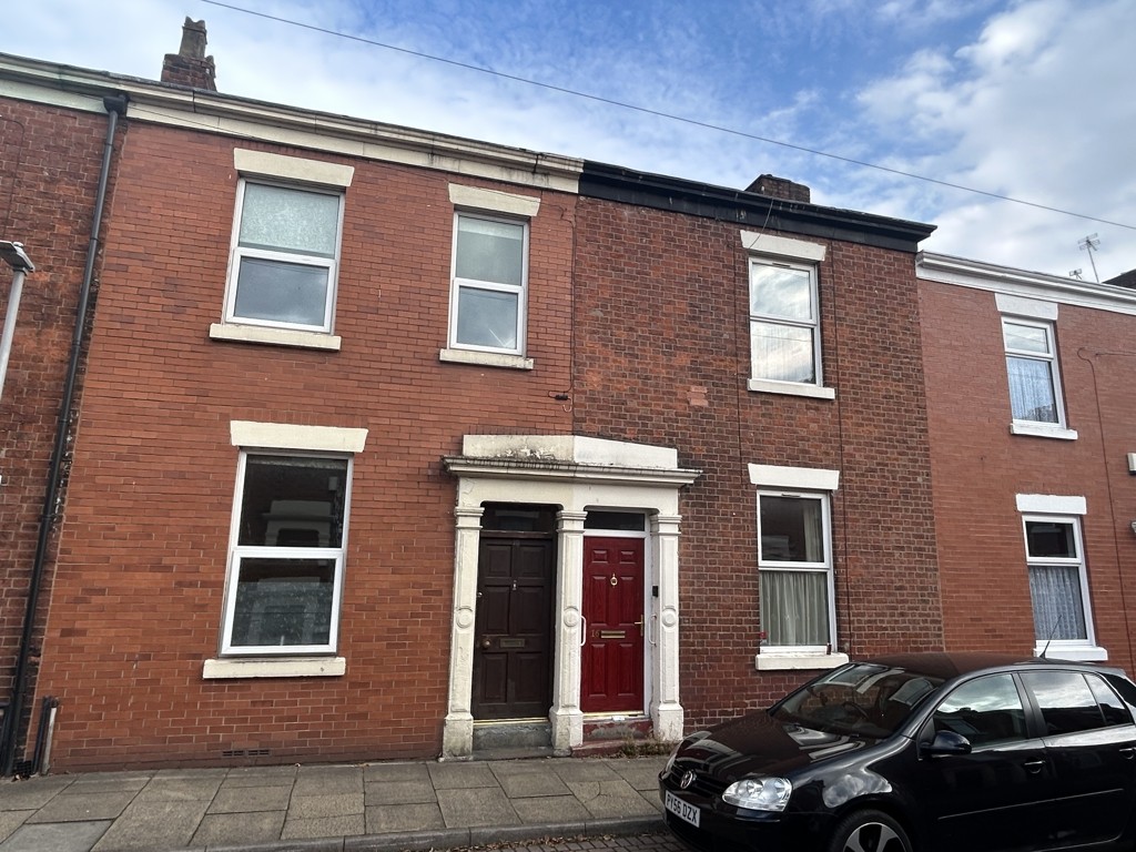 16 Lauderdale Street, Preston, Lancashire PR1 8JL