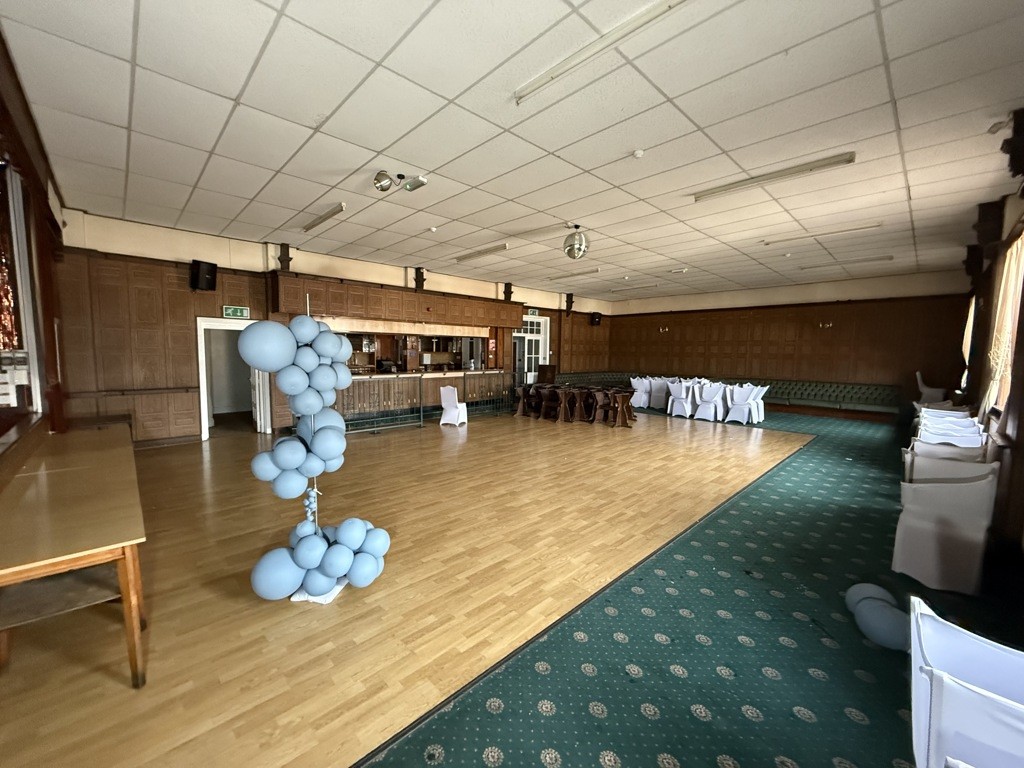 Former Pretoria Sports & Social Club, 45 Westfield Lane, South Elmsall, Pontefract, West Yorkshire WF9 2QB