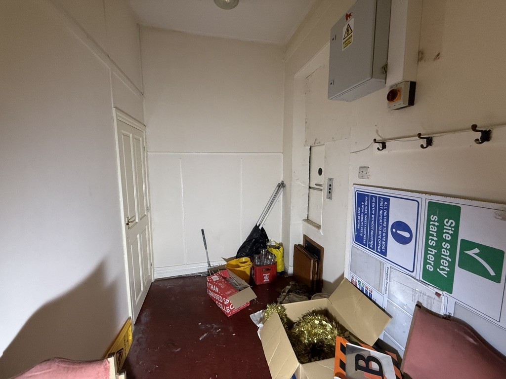 Former Pretoria Sports & Social Club, 45 Westfield Lane, South Elmsall, Pontefract, West Yorkshire WF9 2QB