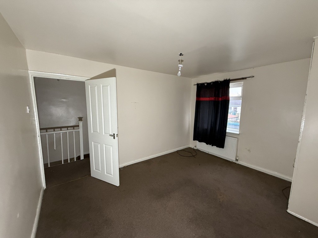 Property image #9