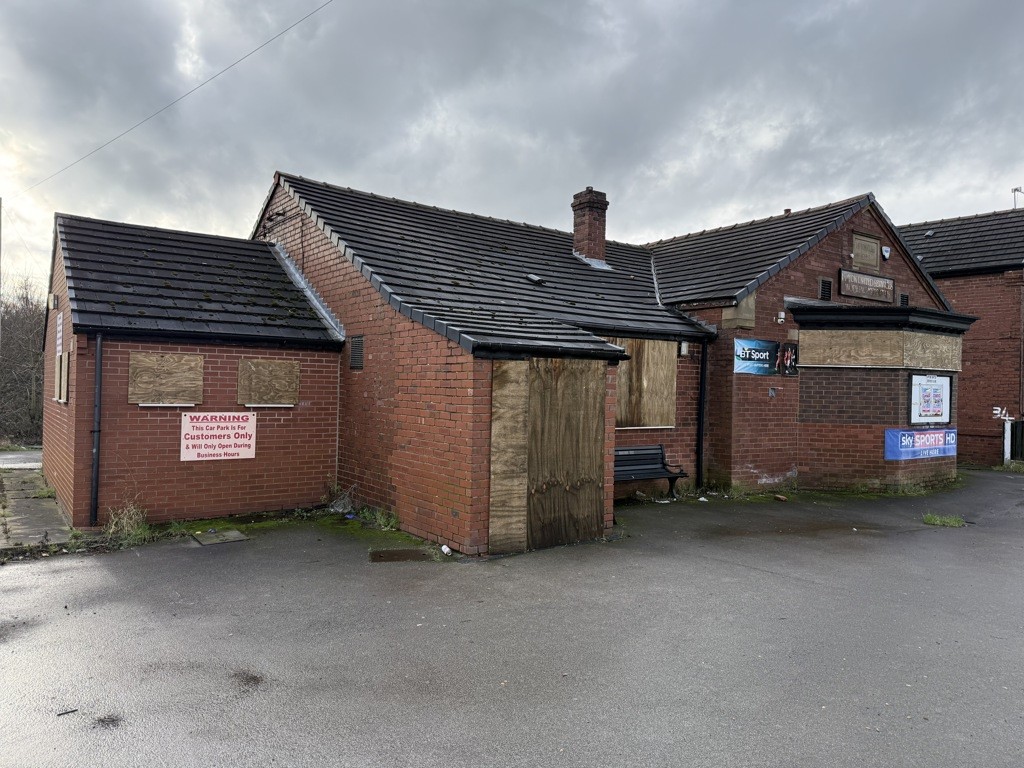 Former Club Premises & House, 34 High Street, Upton, Pontefract, West Yorkshire WF9 1HG