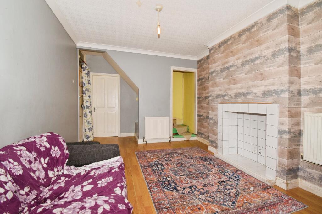 62 Cyprus Road, Aylestone, Leicestershire LE2 8QS