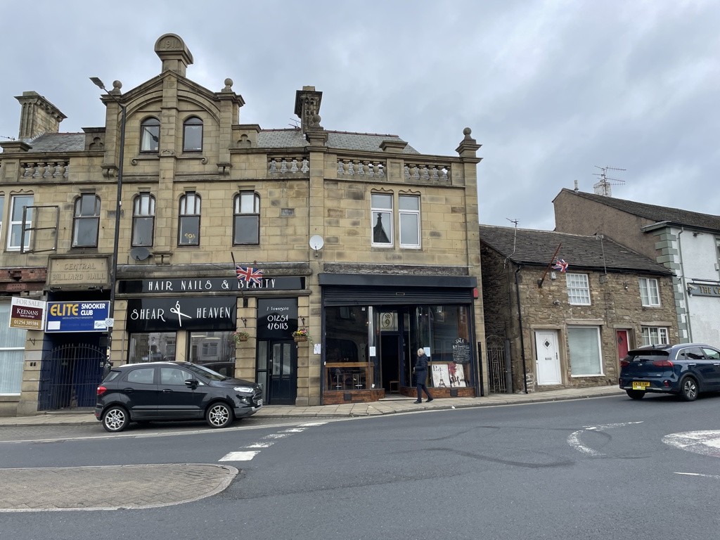 9 Towngate, Great Harwood, Blackburn, Lancashire BB6 7NE