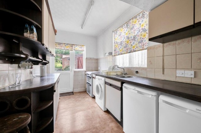 93 Dairsie Road, Eltham, London SE9 1XL