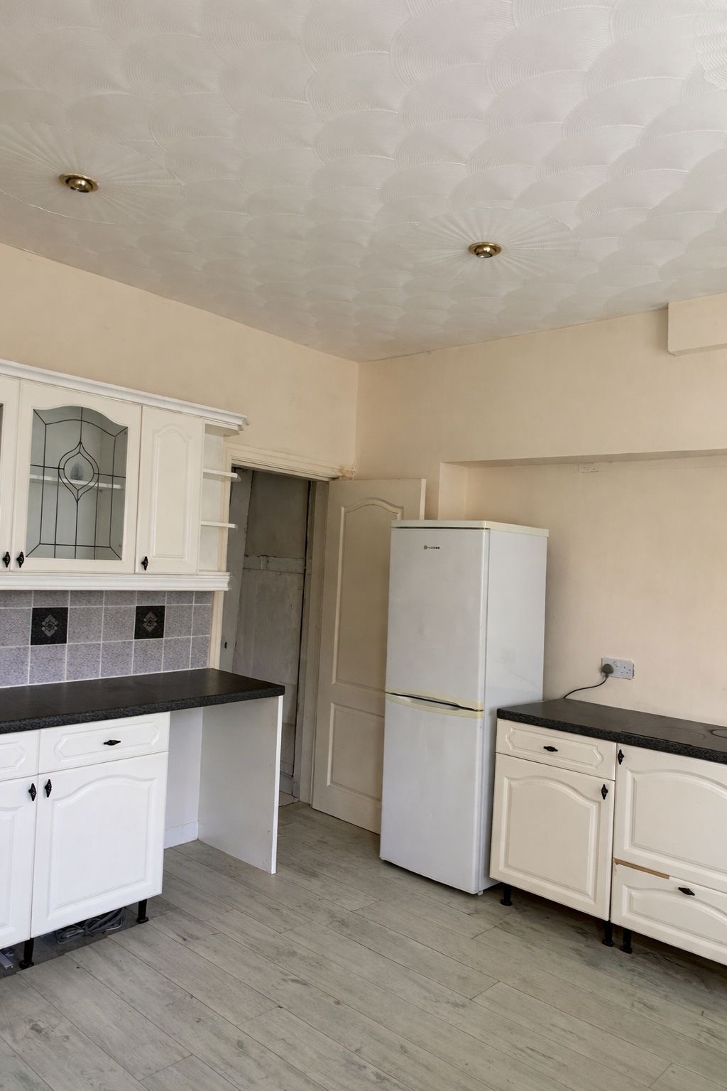 Property image #2