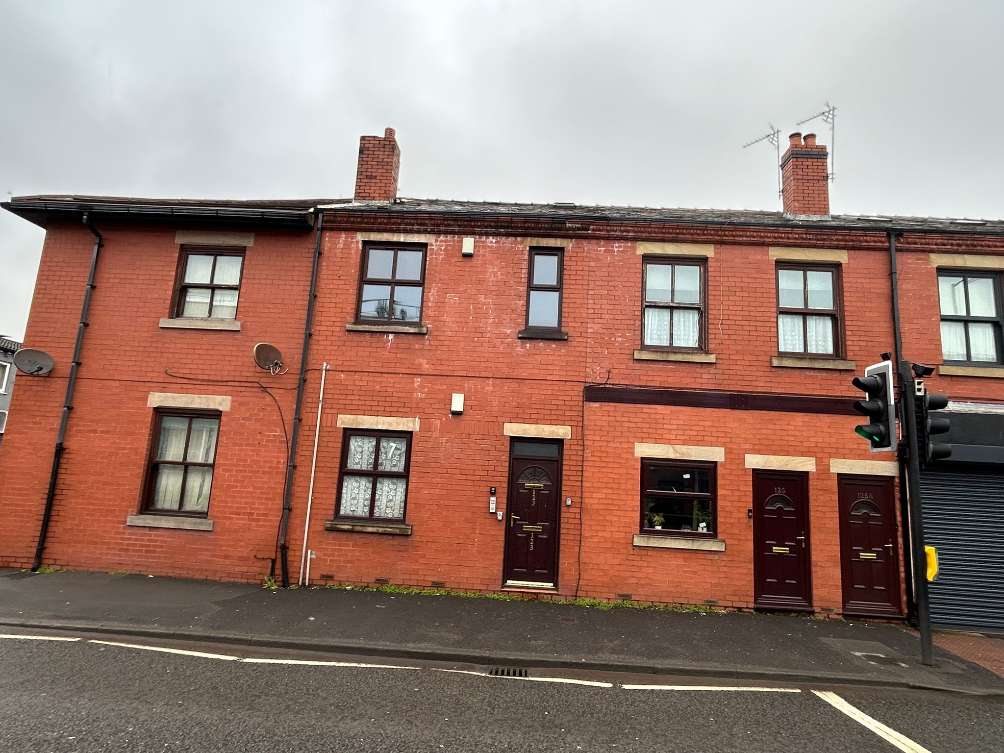 123A/B Chapel Street, Leigh, Lancashire WN7 2AL
