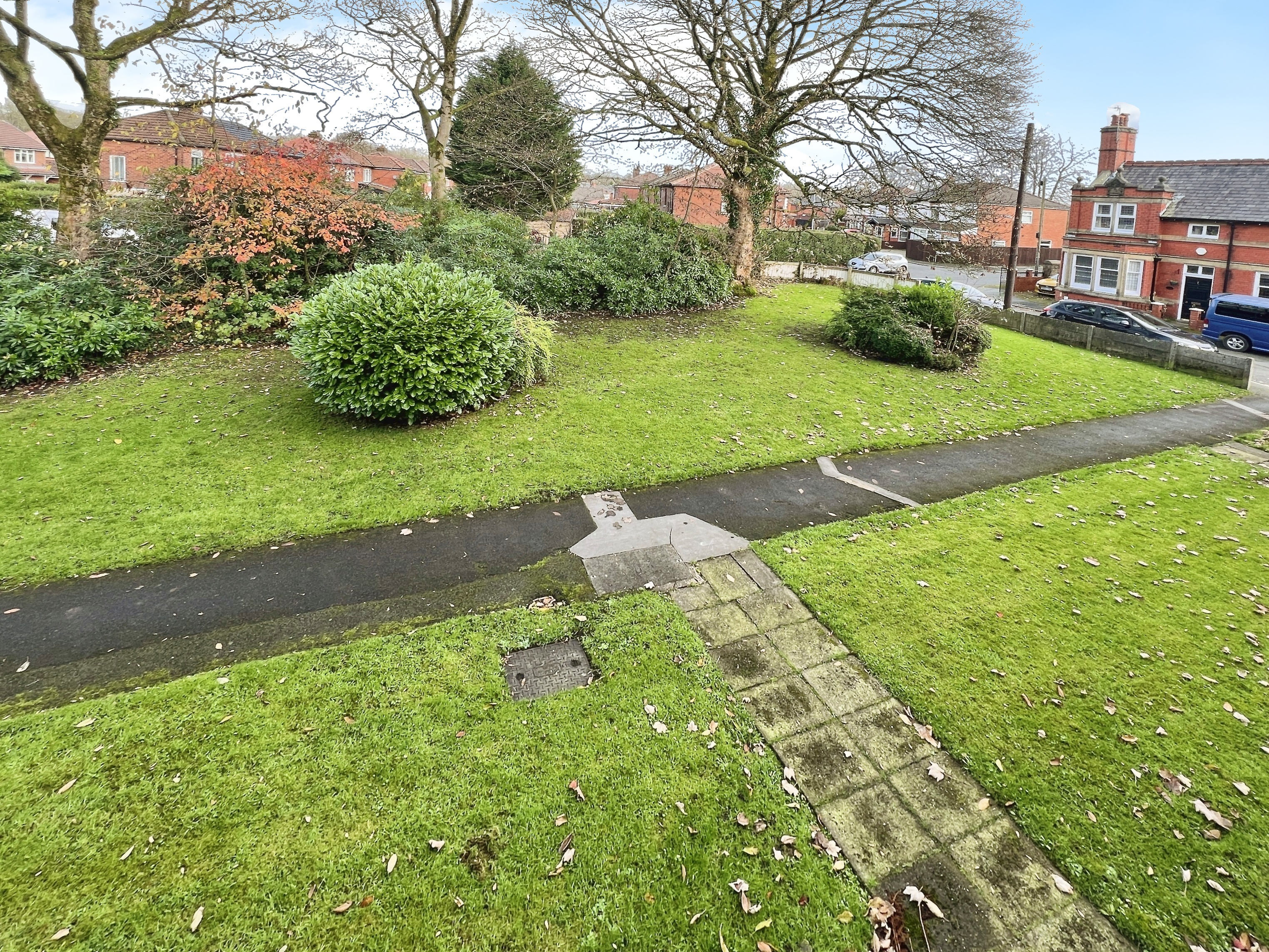 28 Pendle Court, Bolton, Lancashire BL1 6PY