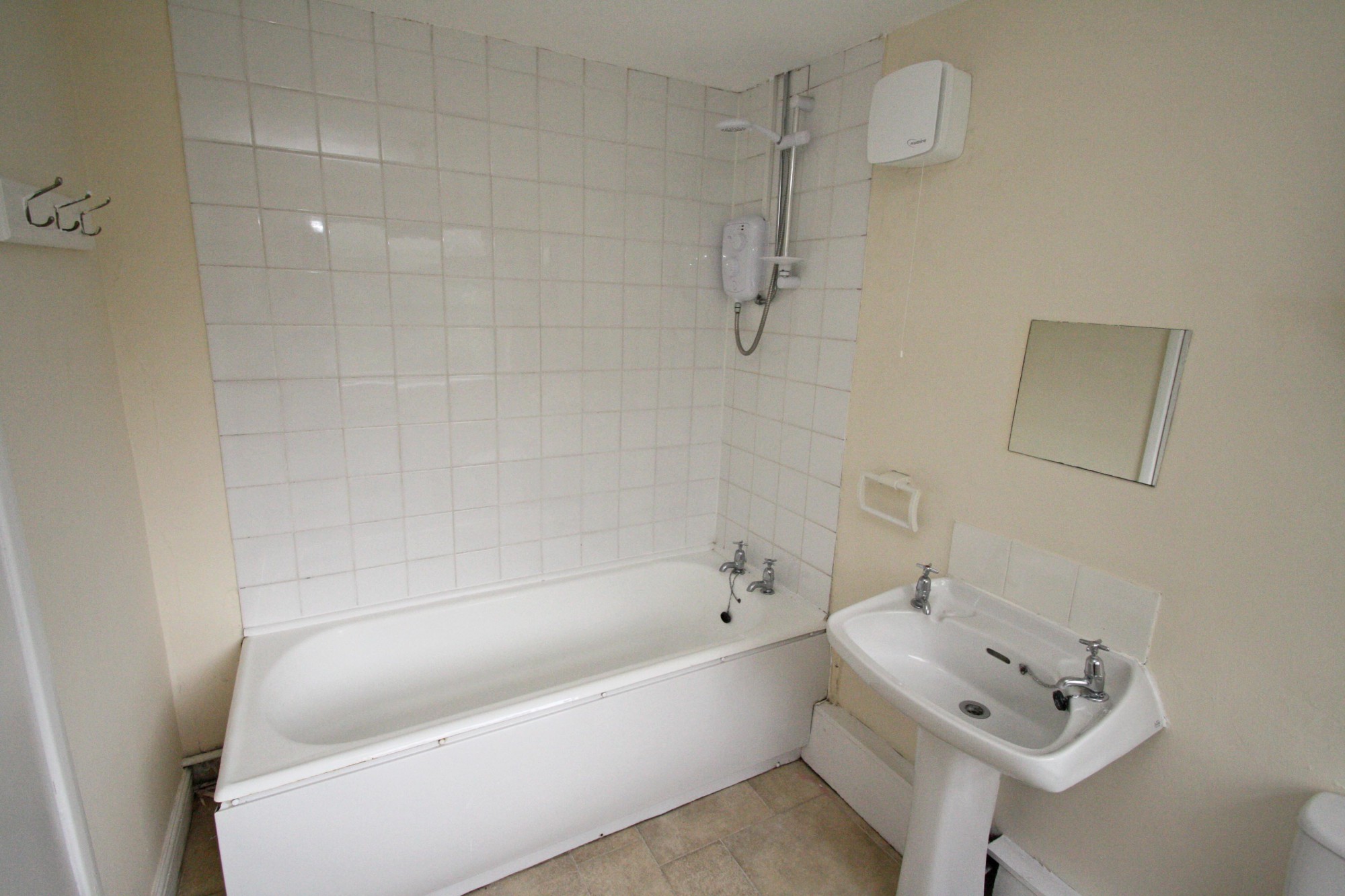 Flats 1-5,  20 Fosse Road Central, Leicester LE3 5PR