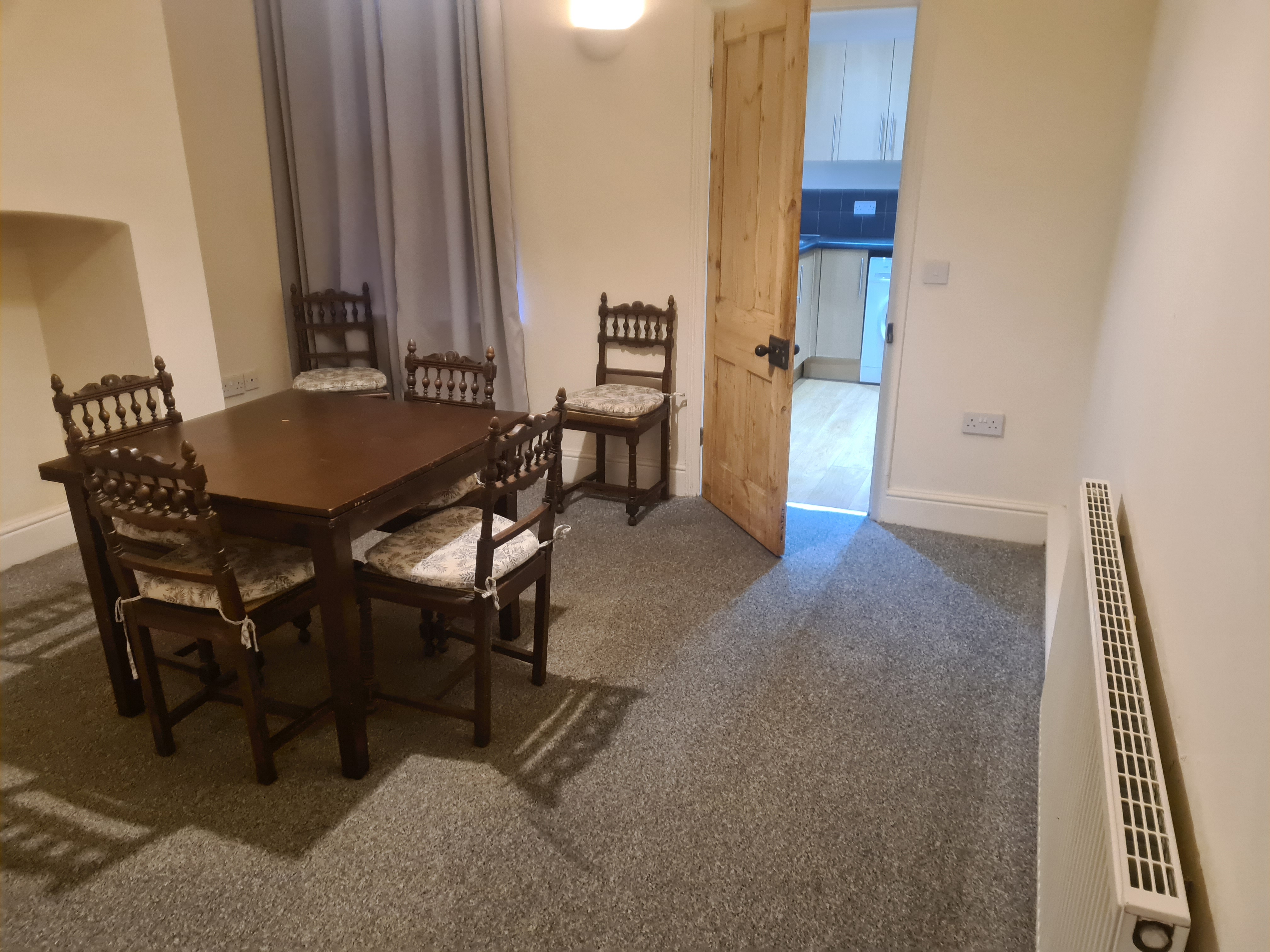 27 Wordsworth Road, Nottingham NG7 5QU