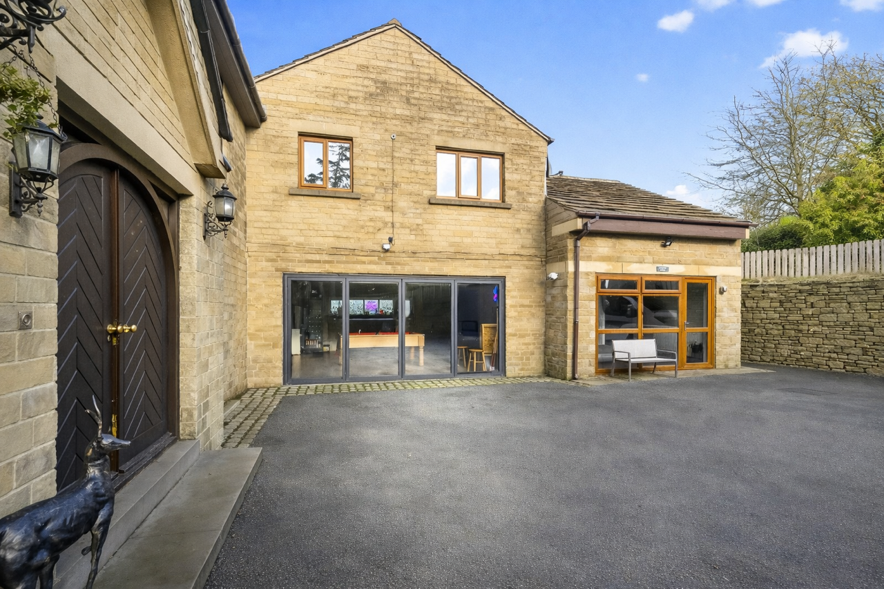 Property image #2