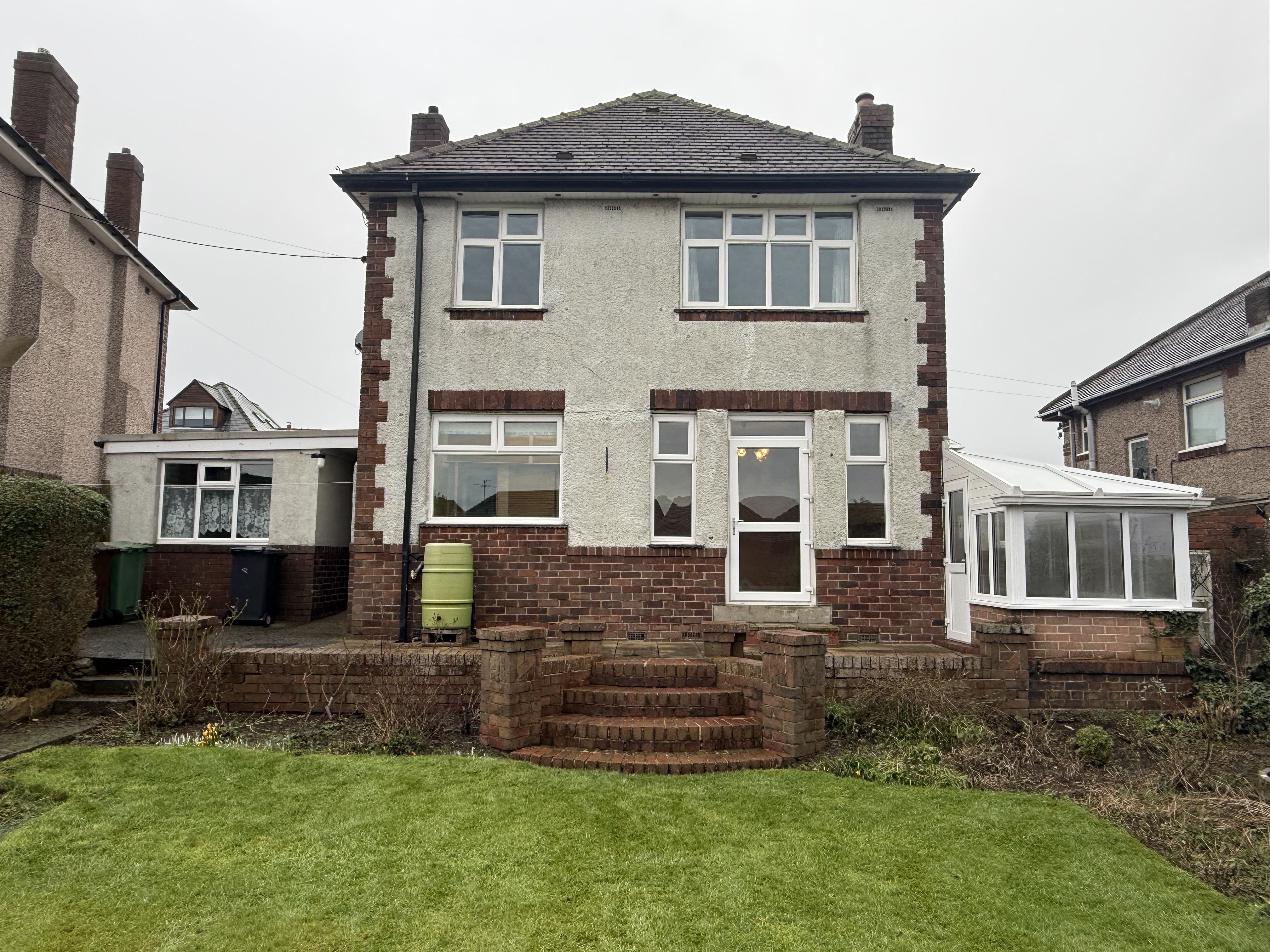 21 Long Lane, Worrall, Sheffield, South Yorkshire S35 0AF