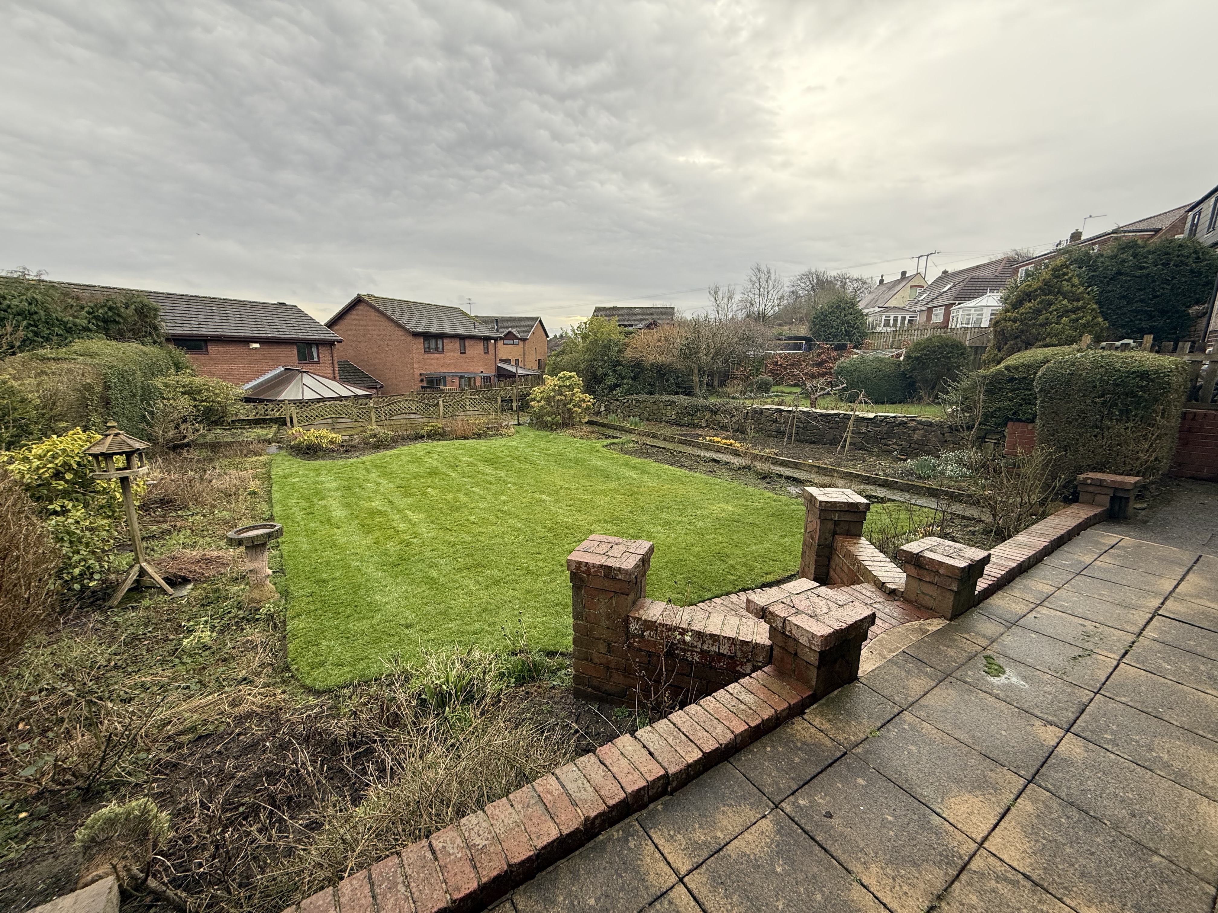 21 Long Lane, Worrall, Sheffield, South Yorkshire S35 0AF