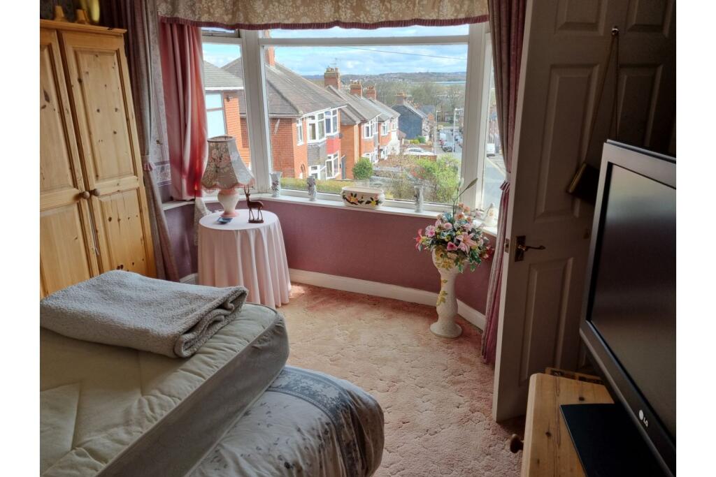 Property image #6