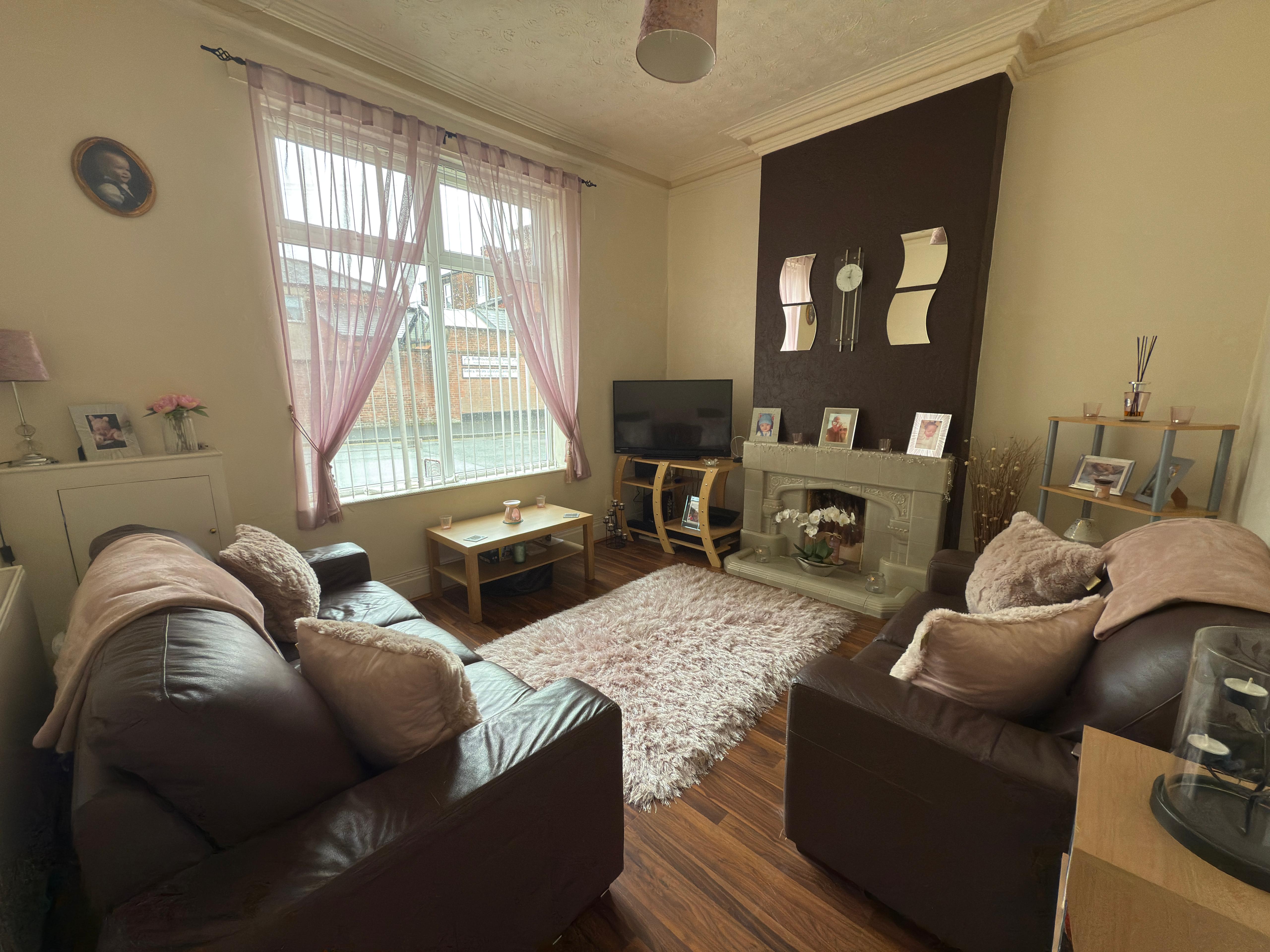 Property image #1