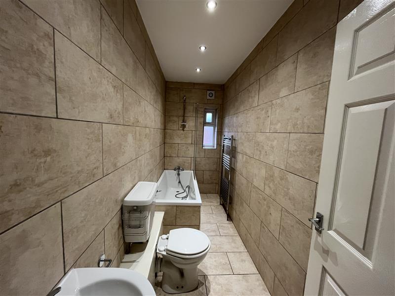 Property image #9