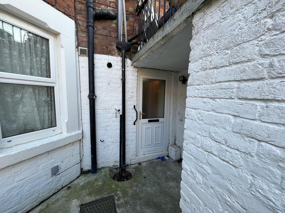 Photo of Flat 1, 45 Esplanade Road, Scarborough, North Yorkshire YO11 2AT