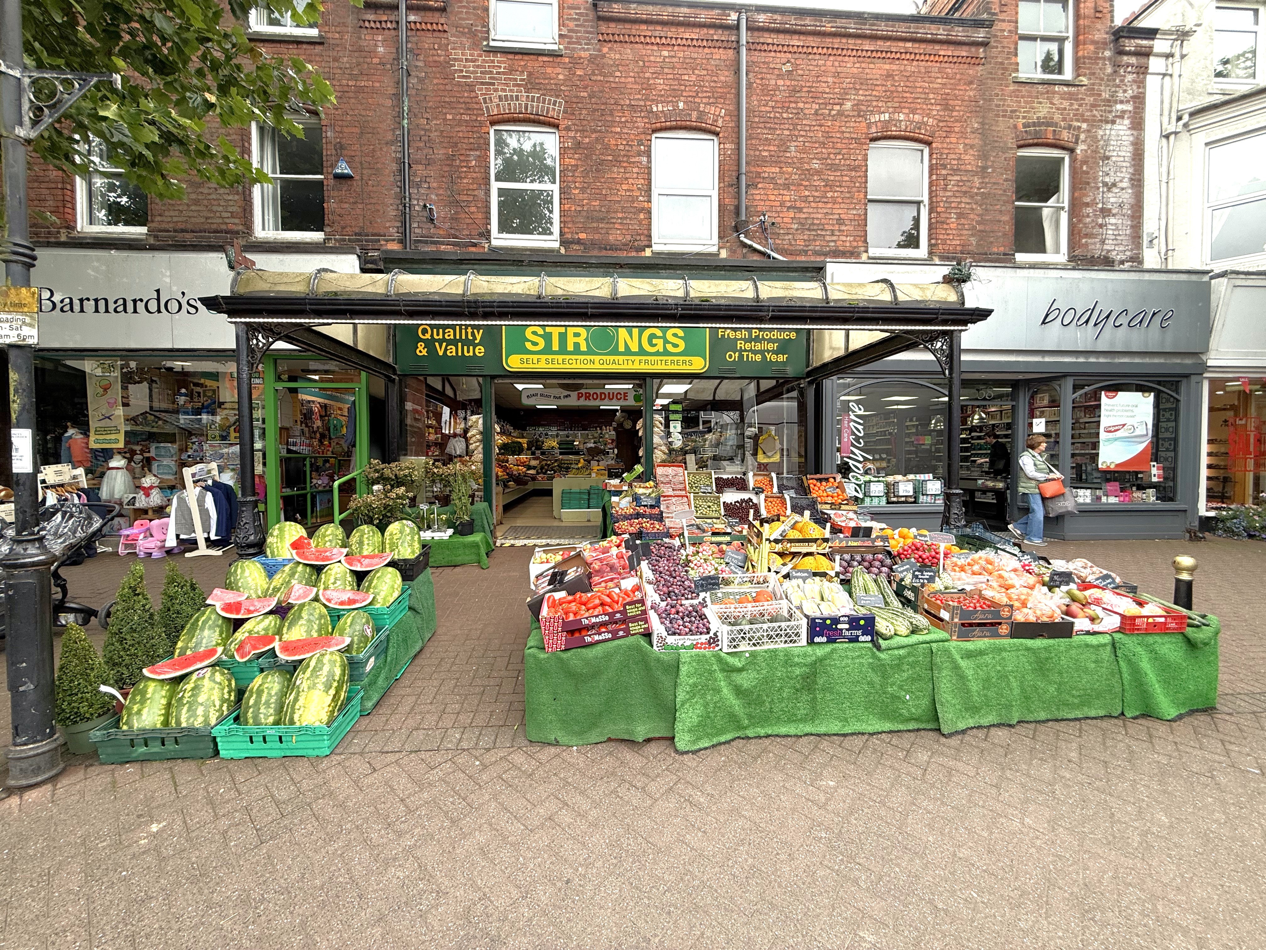 56 & 56a South Clifton Street, Lytham St. Annes, Lancashire FY8 5HL