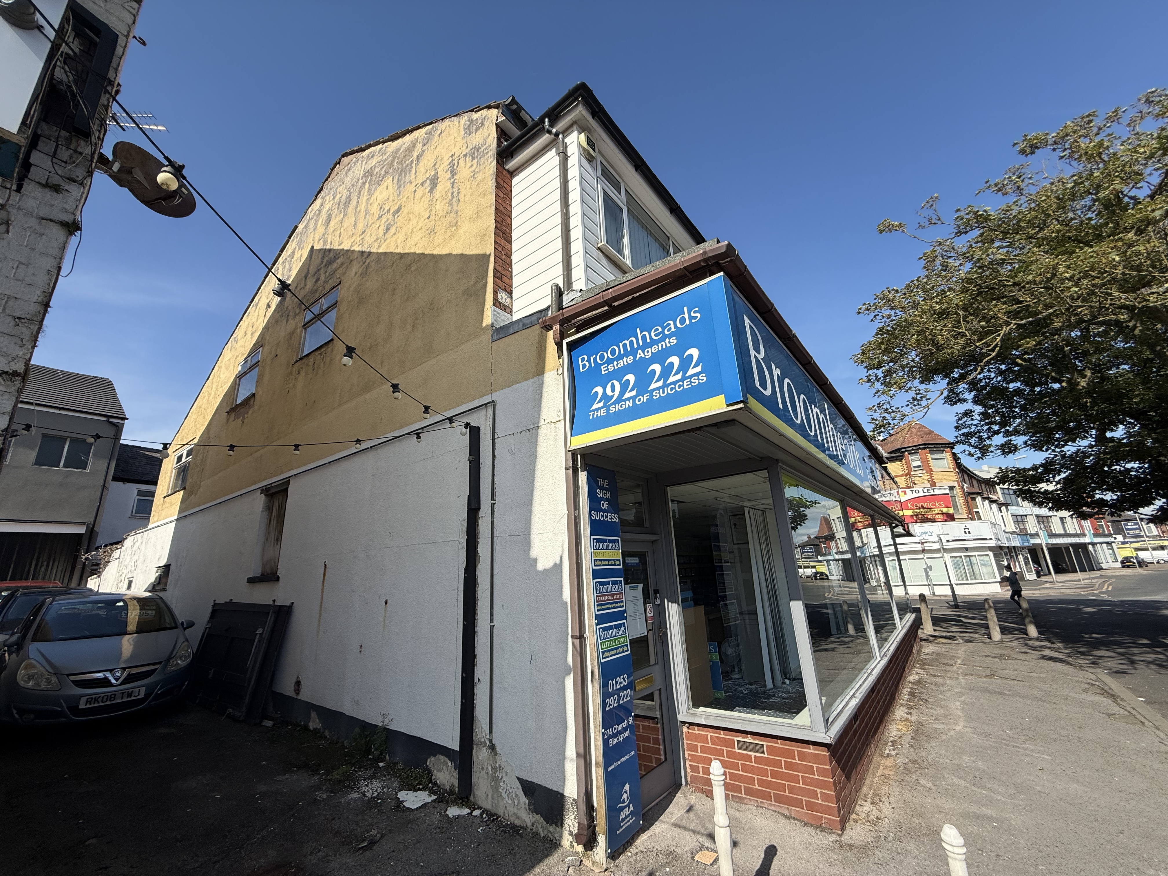 Property image #3