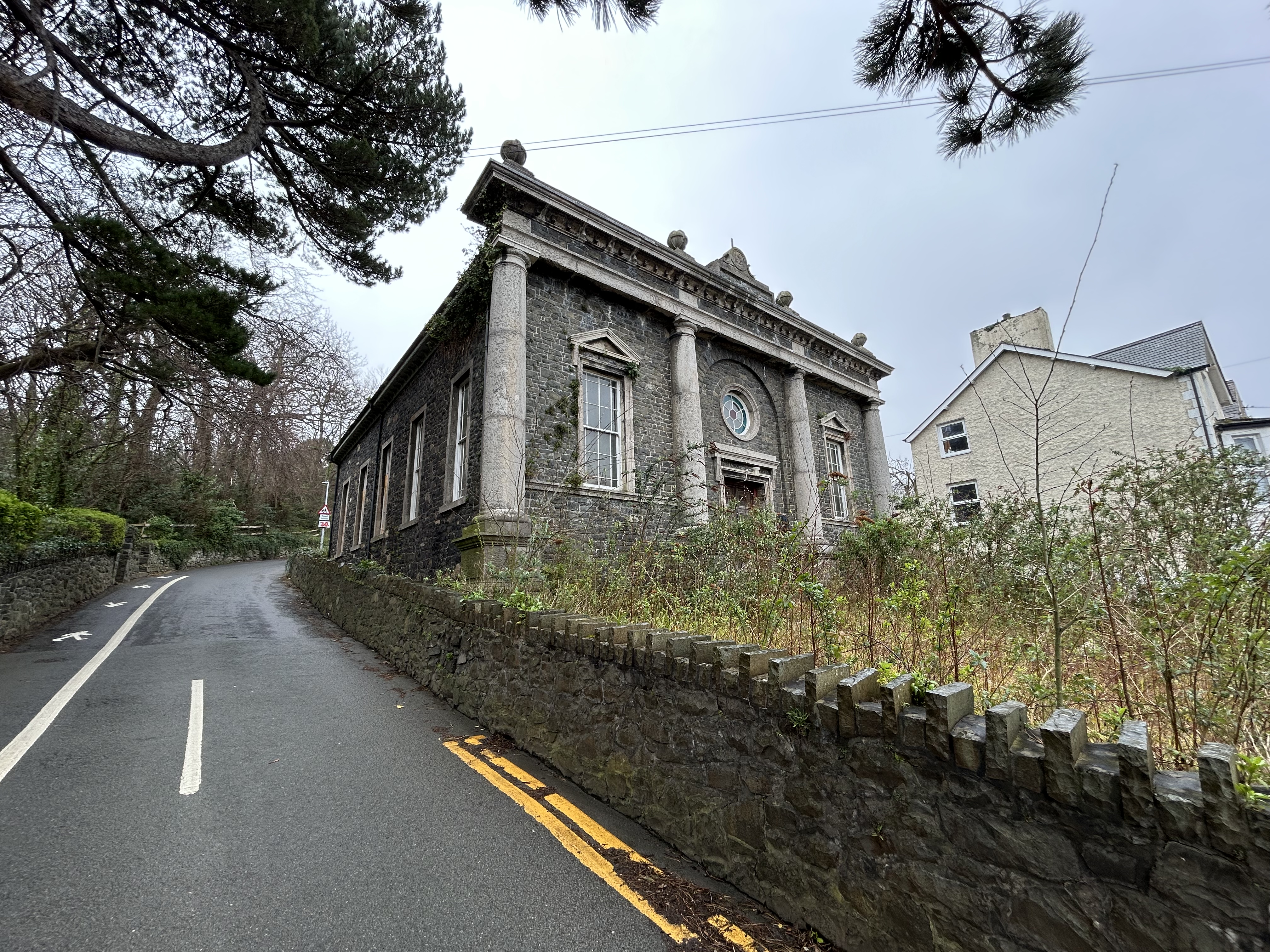 Our Lady of the Rosary, Conway Old Road, Penmaenmawr, Conwy LL34 6YE