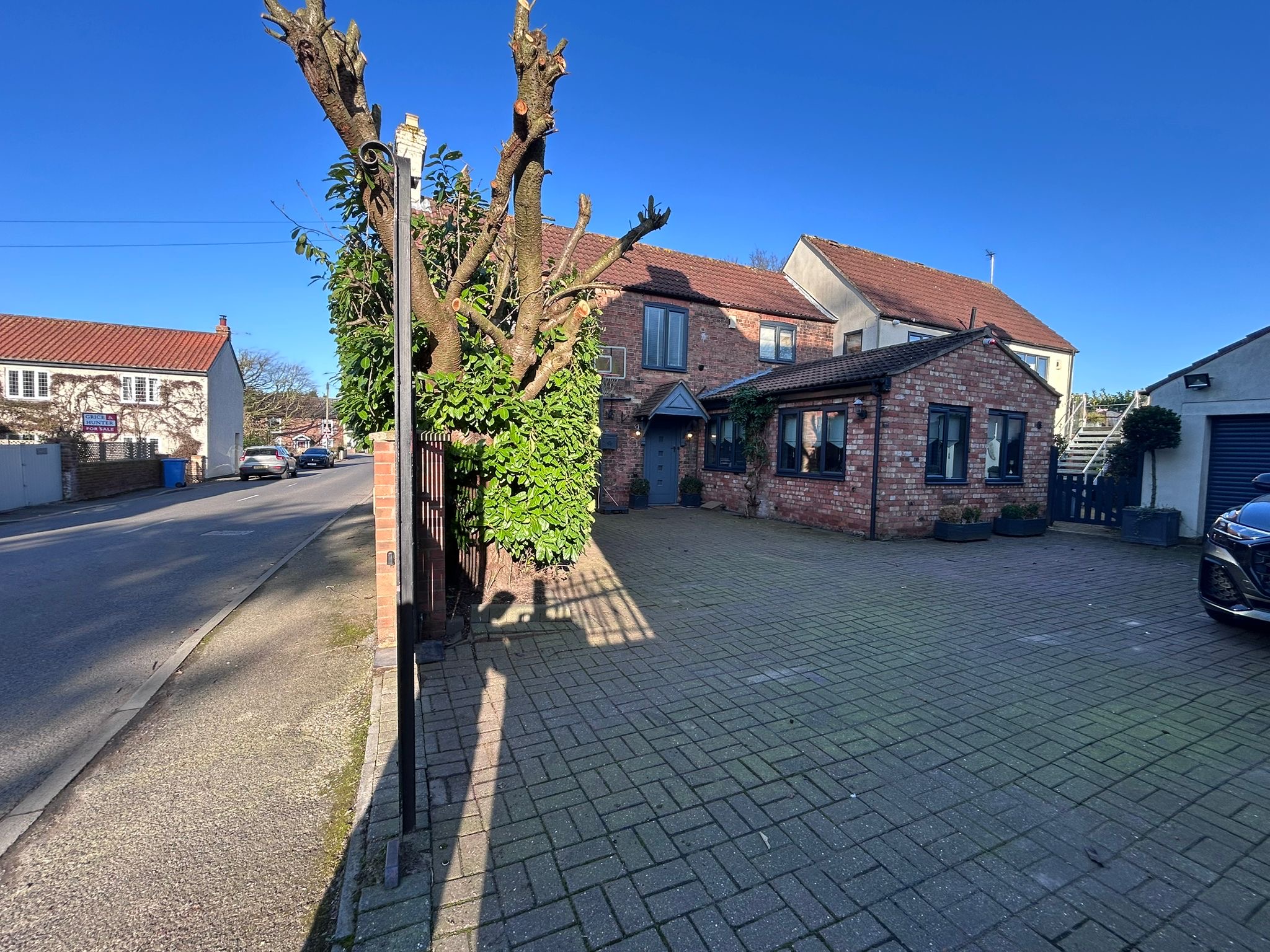 River Cottage, Main Street, West Stockwith, Doncaster, South Yorkshire DN10 4HB