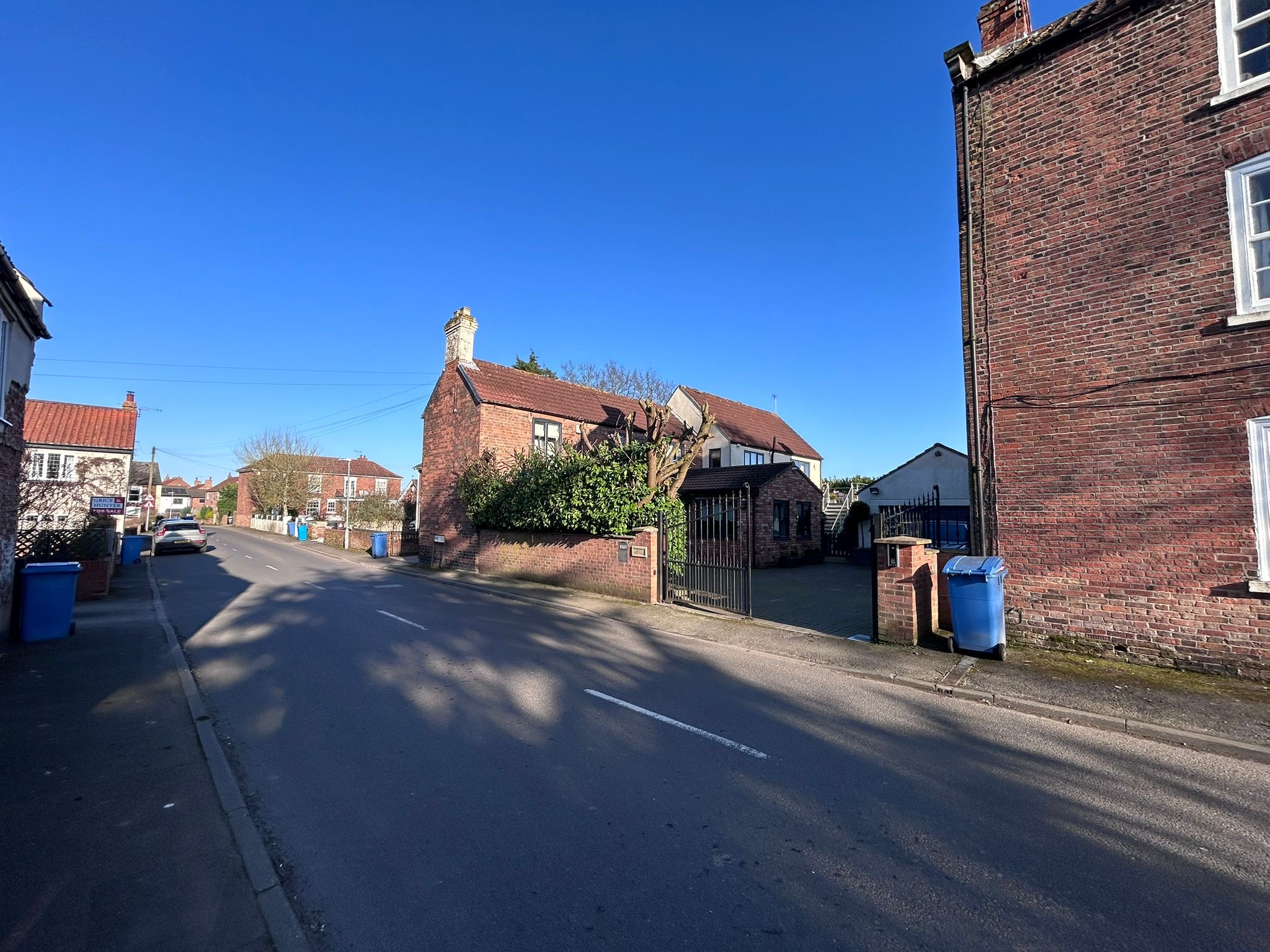 River Cottage, Main Street, West Stockwith, Doncaster, South Yorkshire DN10 4HB