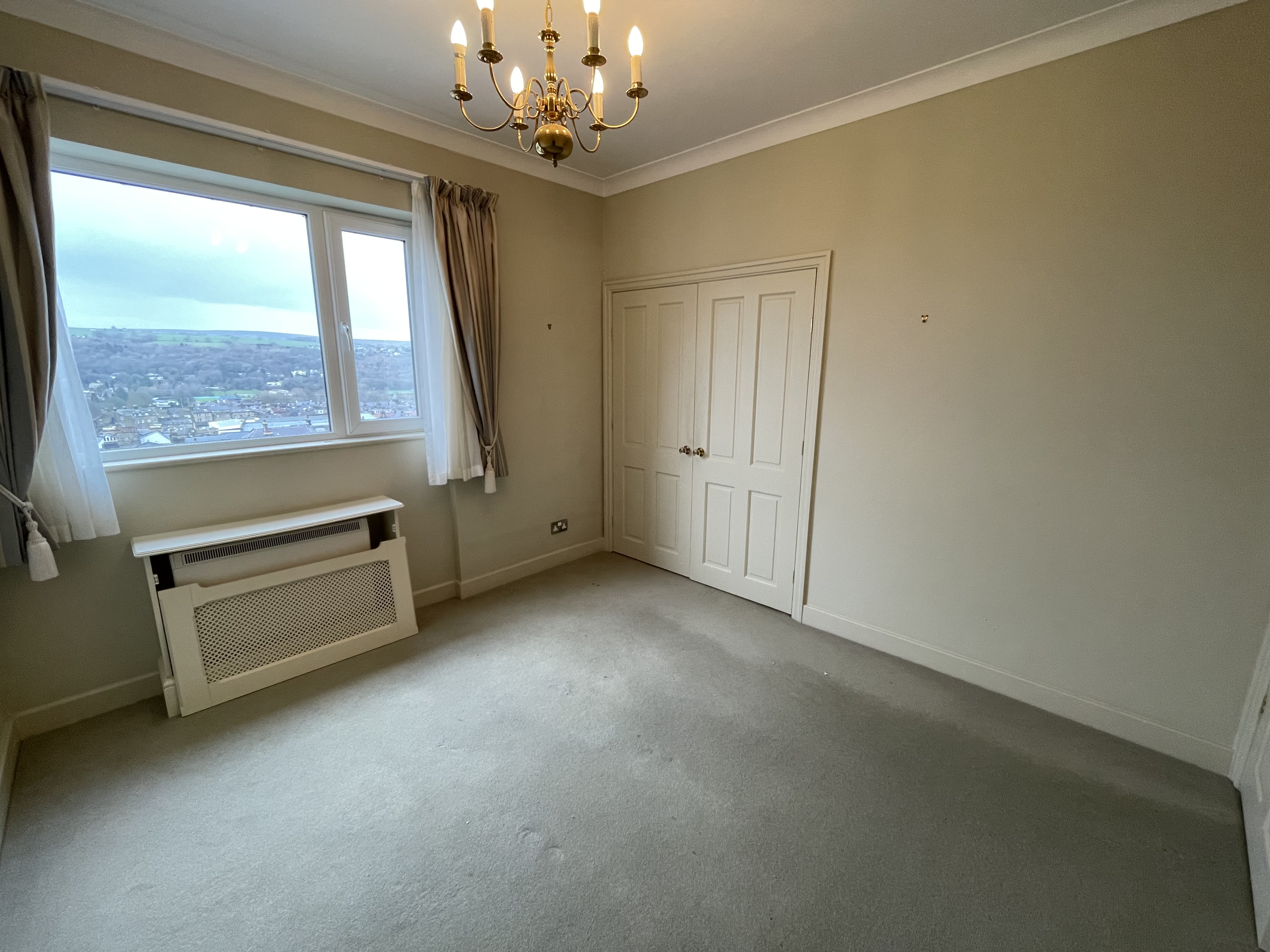 15 Wells Court, Wells Promenade, Ilkley, West Yorkshire LS29 9LG