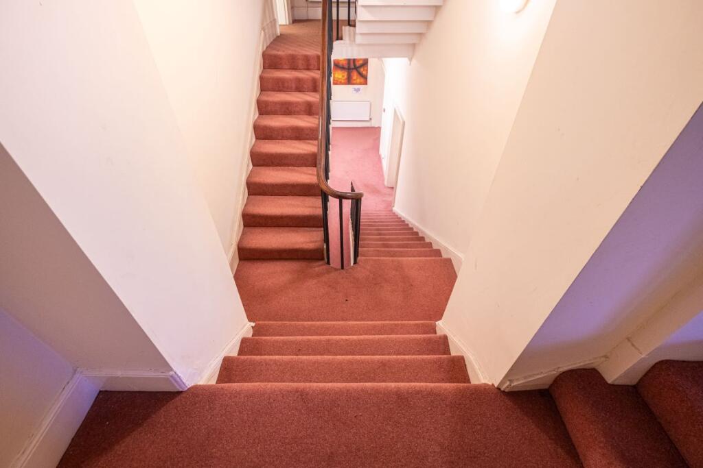 35 Potter Street, Worksop, Nottinghamshire S80 2AE