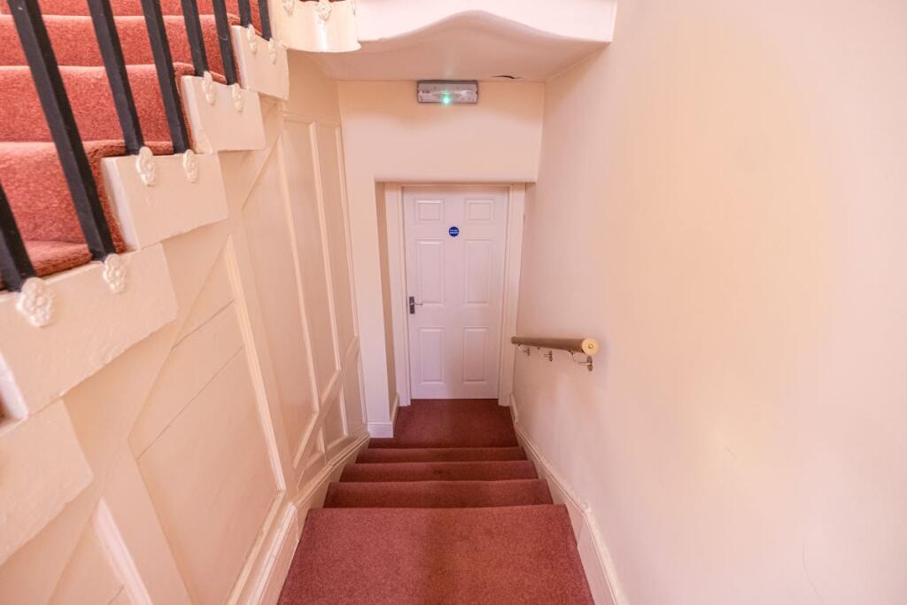 35 Potter Street, Worksop, Nottinghamshire S80 2AE