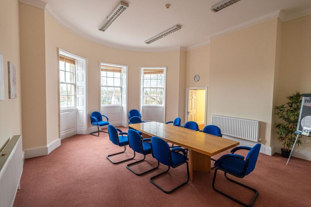 35 Potter Street, Worksop, Nottinghamshire S80 2AE