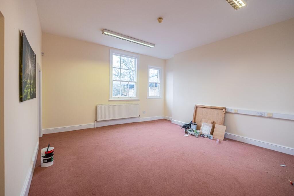 35 Potter Street, Worksop, Nottinghamshire S80 2AE