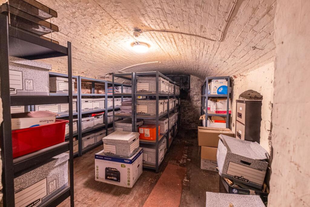 35 Potter Street, Worksop, Nottinghamshire S80 2AE
