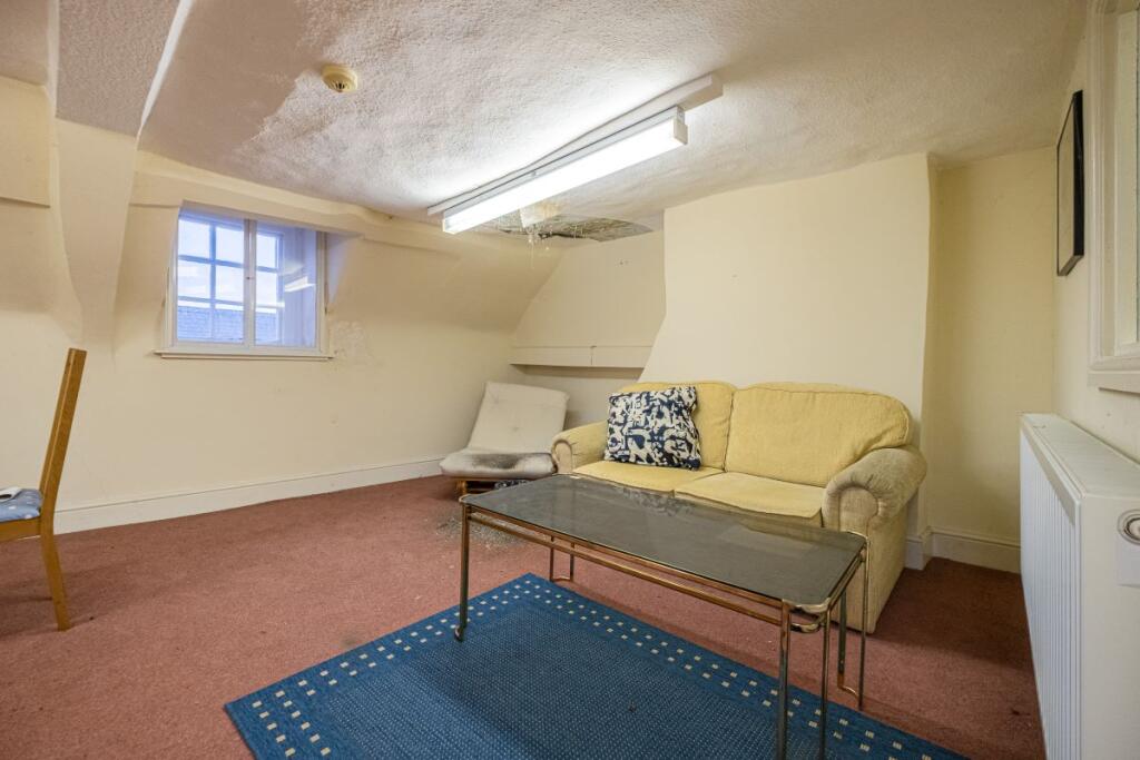 35 Potter Street, Worksop, Nottinghamshire S80 2AE