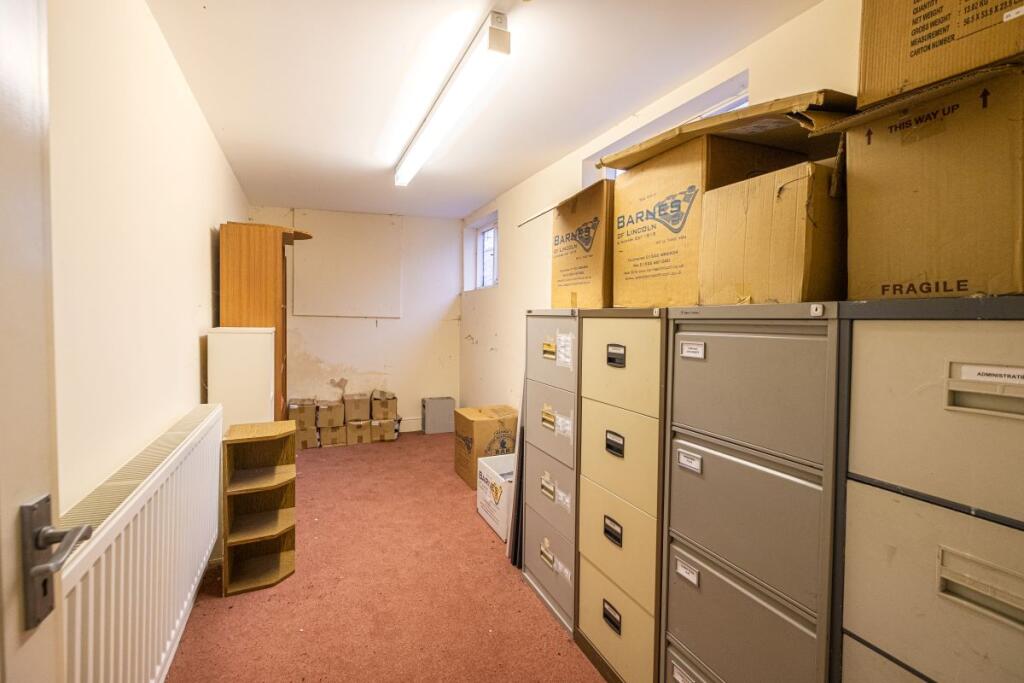35 Potter Street, Worksop, Nottinghamshire S80 2AE
