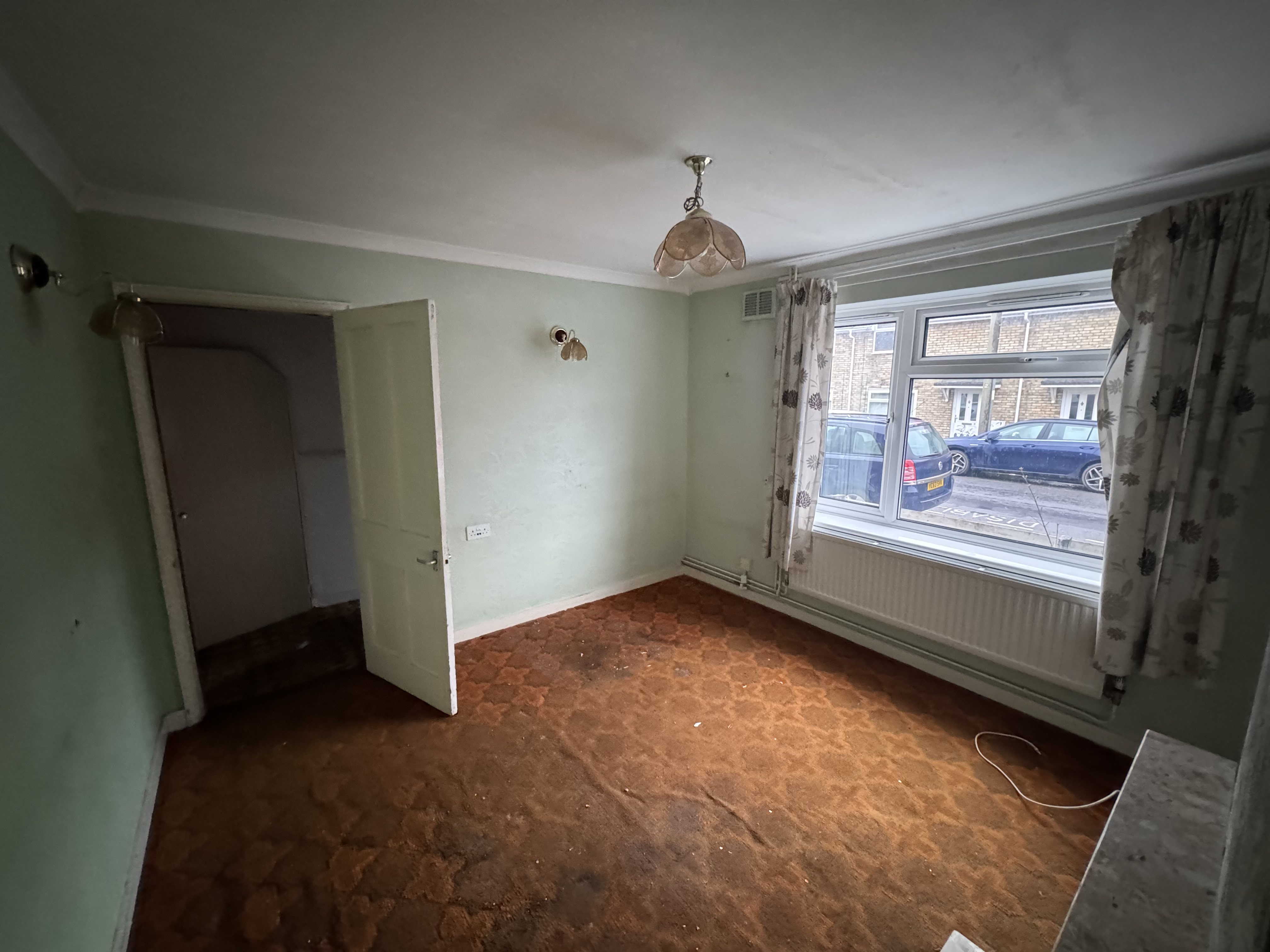 8 Avenue Road, Huntingdon, Cambridgeshire PE29 1JB