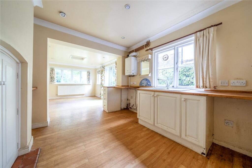 Mary Grove Villa, St. Julians Avenue, Ludlow, Shropshire SY8 1ET