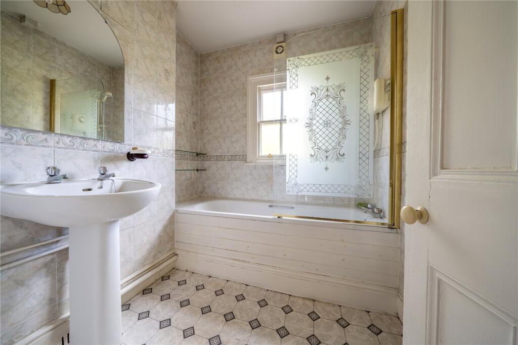 Mary Grove Villa, St. Julians Avenue, Ludlow, Shropshire SY8 1ET