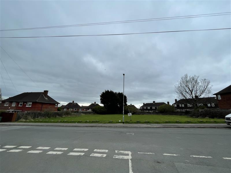 Land at Lea Farm Drive, Leeds, West Yorkshire LS5 3QN image 5