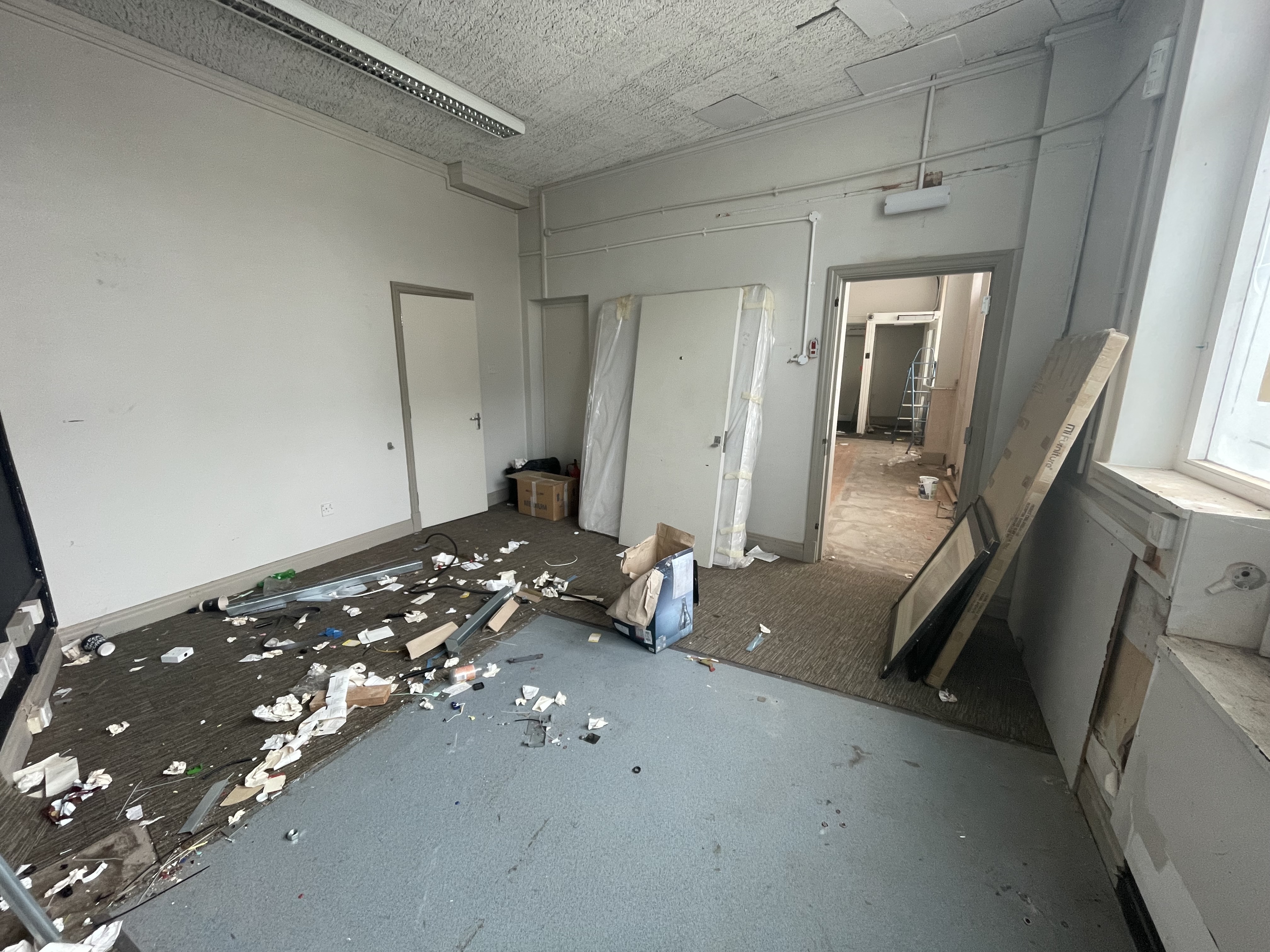 137-143 Queen Street, Withernsea, East Riding of Yorkshire HU19 2DJ