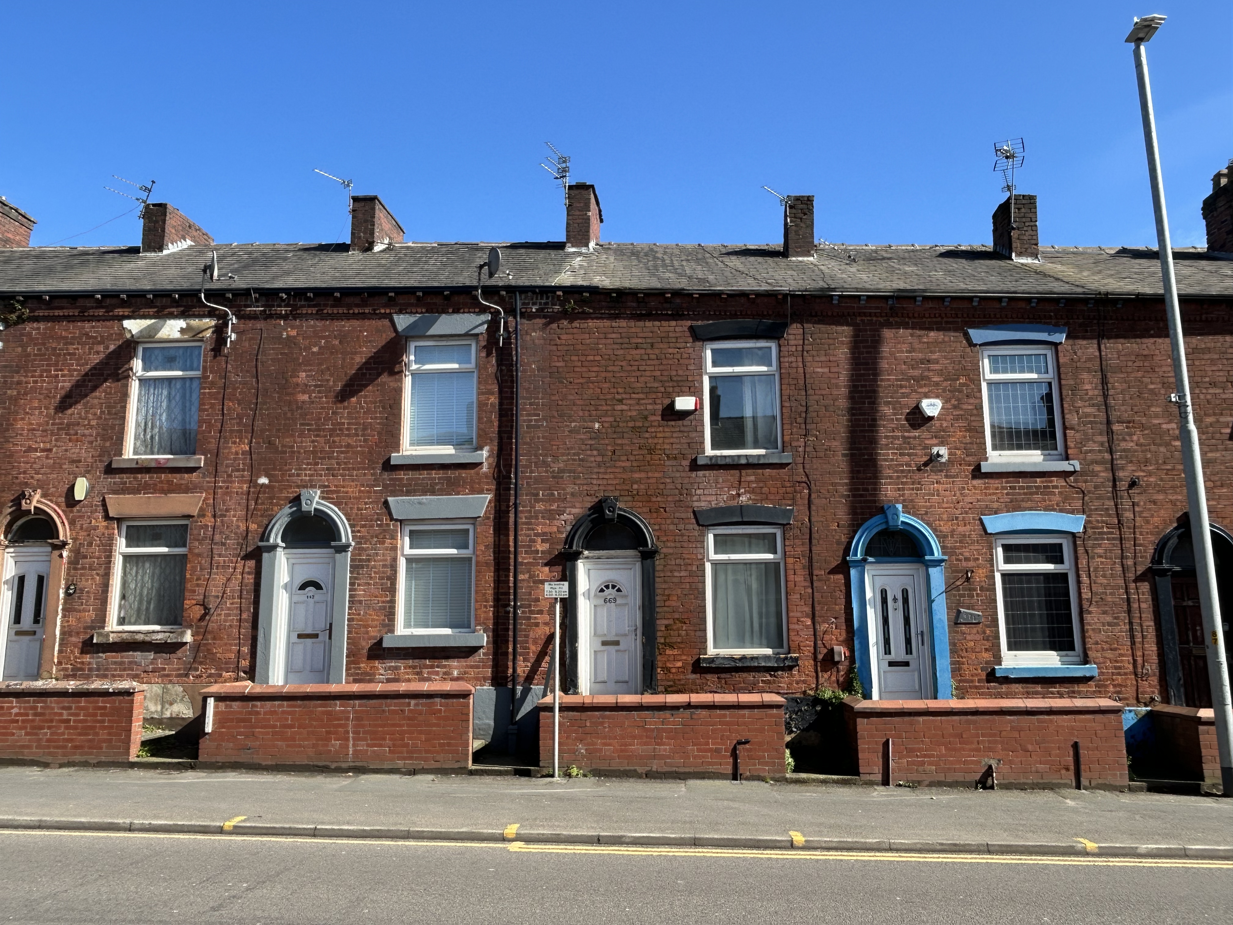 669 Ashton Road, Oldham, Lancashire OL8 2RA