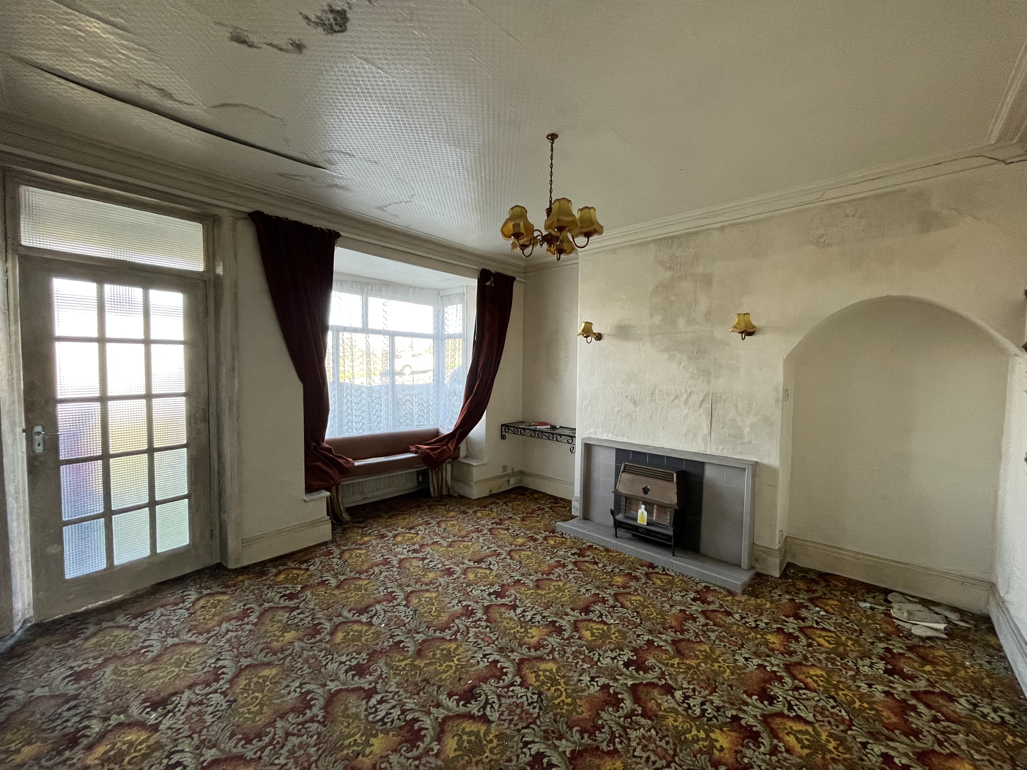 41 Cottingley Cliffe Road, Bingley, West Yorkshire BD16 1UP