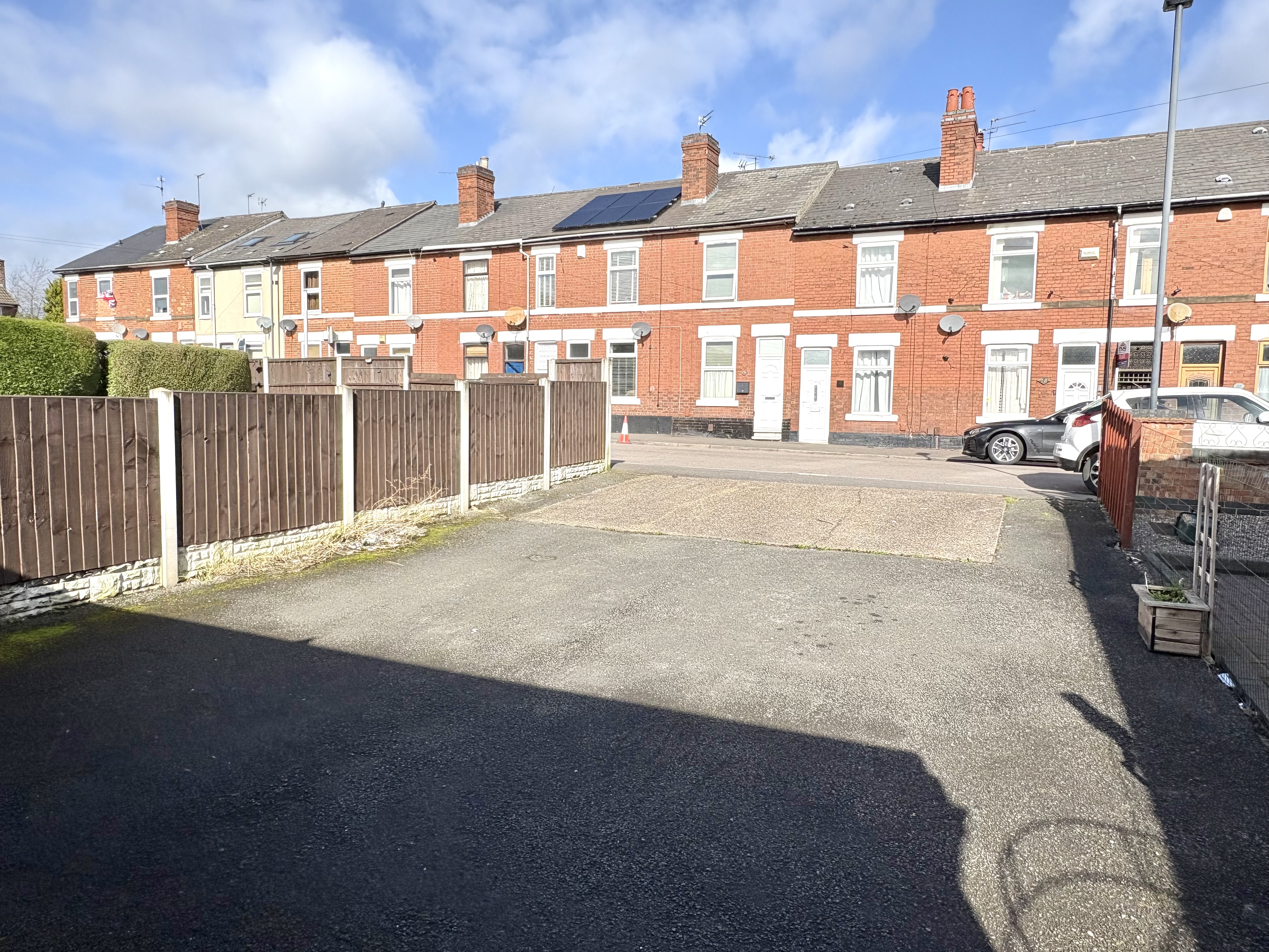 Office/garage adjacent 57 Stockbrook Road, Derby, Derbyshire DE22 3PL