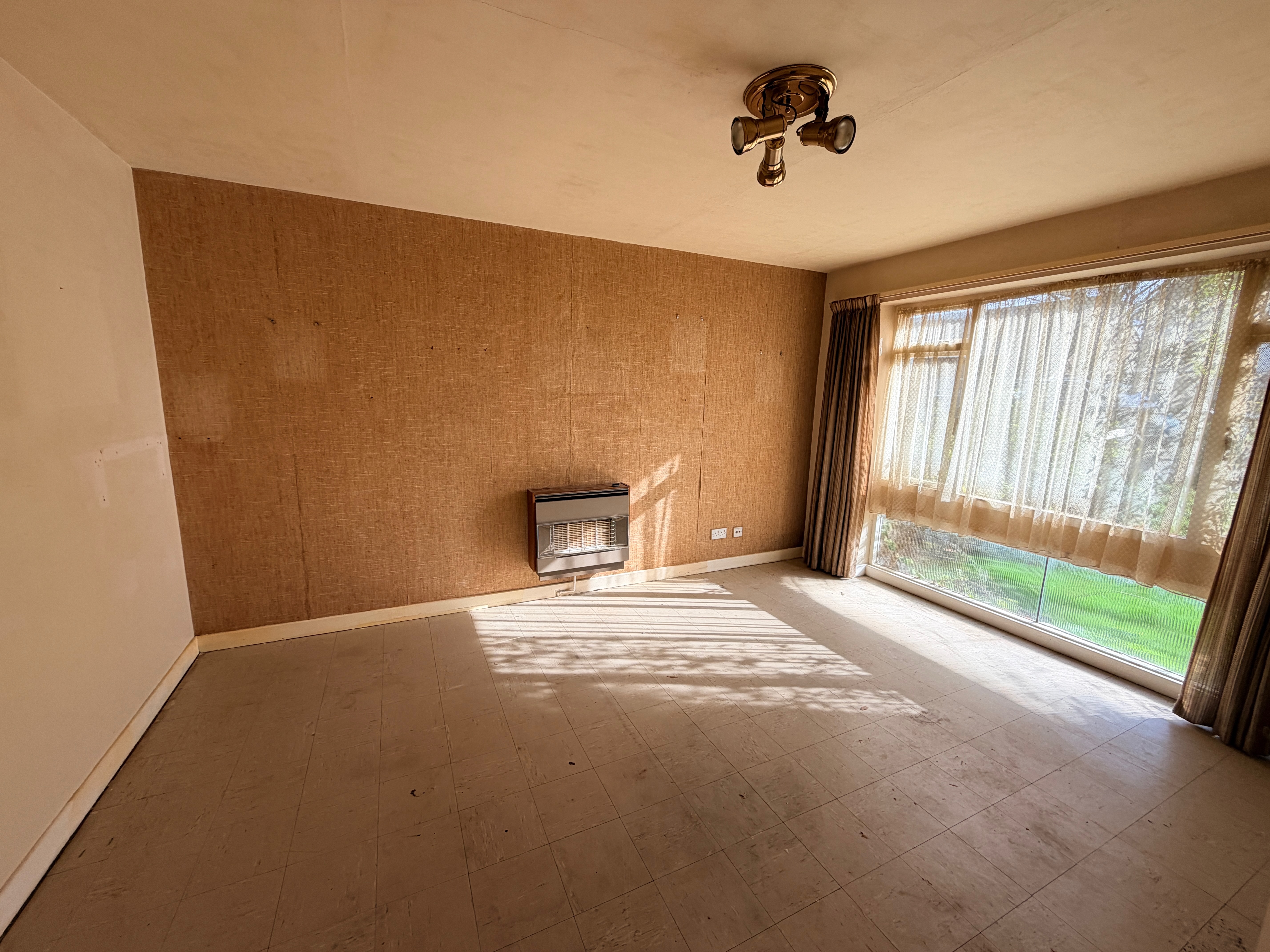 2 Blakesley Road, Wigston, Leicestershire LE18 3WD