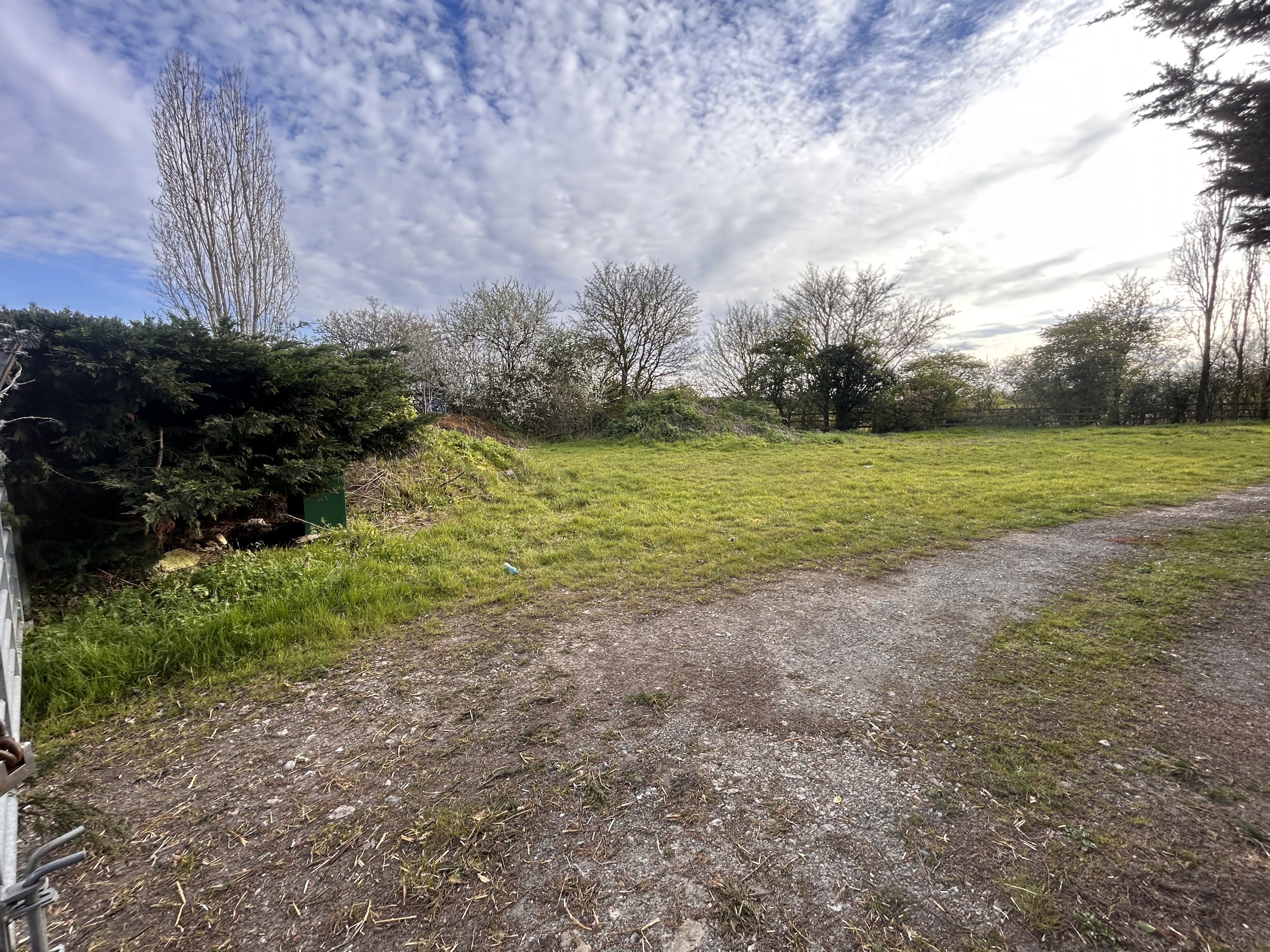 Land Adjacent to Forstal House, Roughetts Road, Ryarsh, West Malling, Kent ME19 5LF